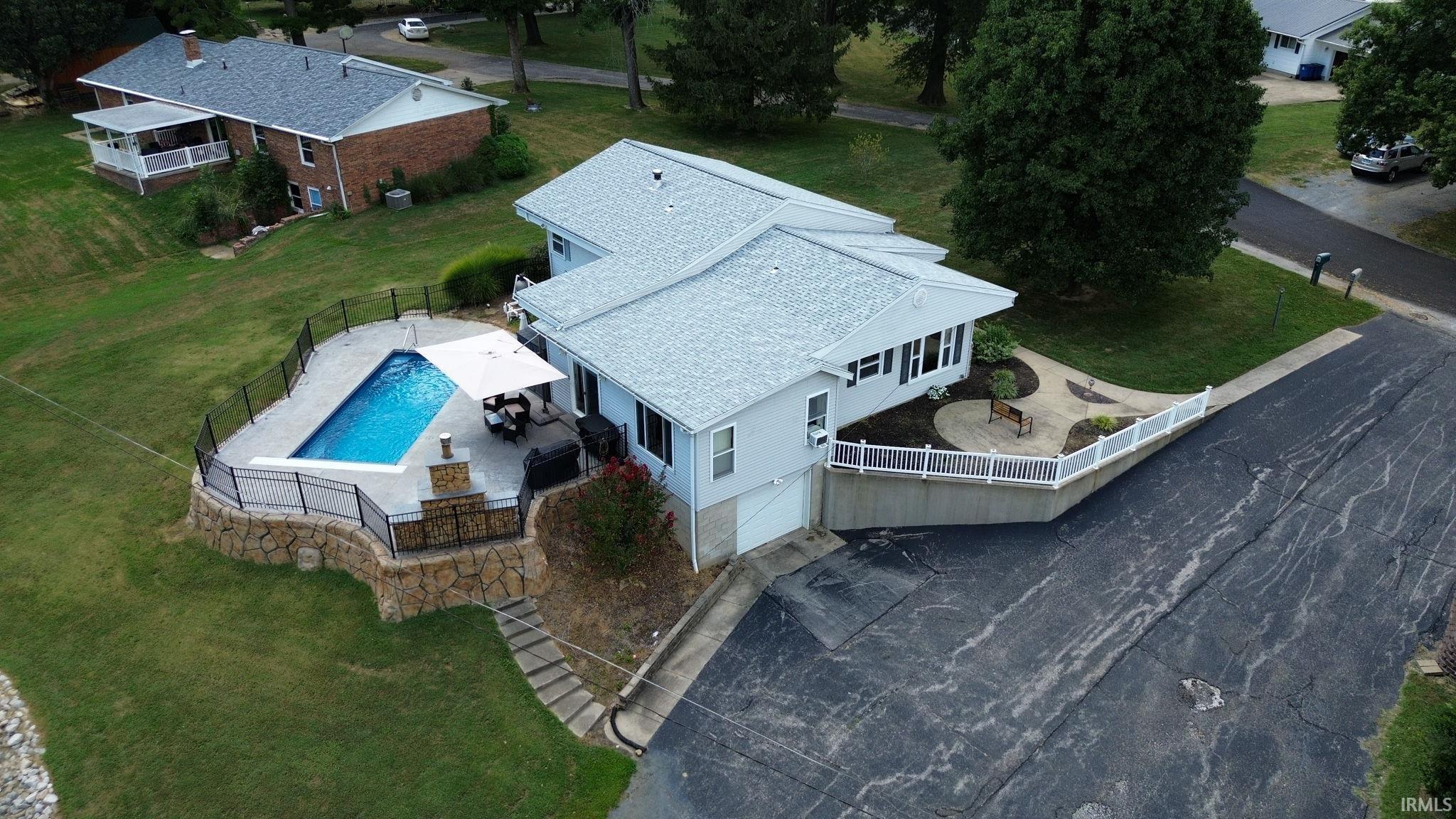 Photo 2 of Manufactured home for sale at 39 Lambert Dr, Mount Carmel, IL 62863 | MLS# 202636983 | Listing updated on 2026-10-19