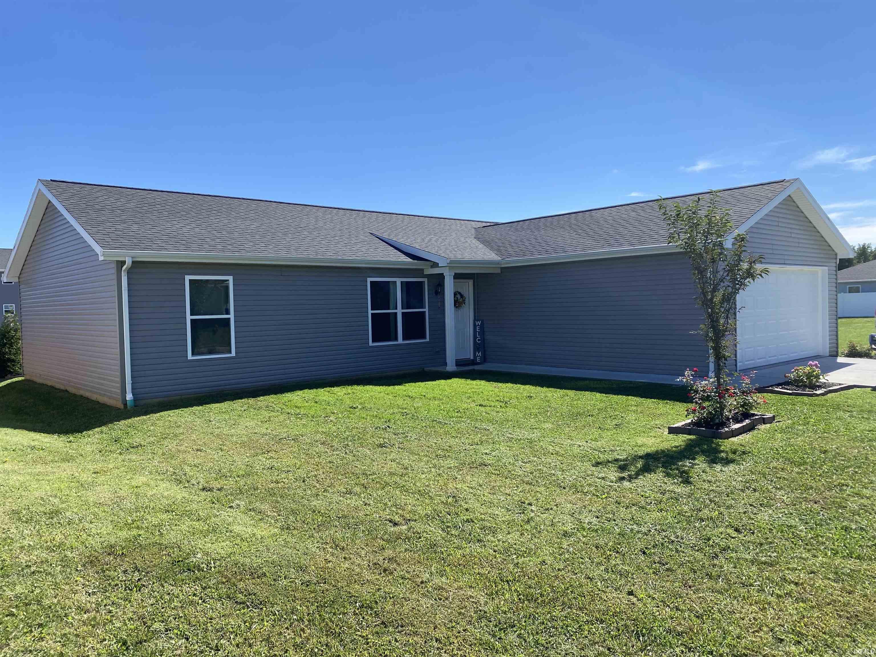 Photo 3 of Manufactured home for sale at 1312 S Baldwin Ct, Princeton, IN 47670 | MLS# 202637075 | Listing updated on 2026-10-03