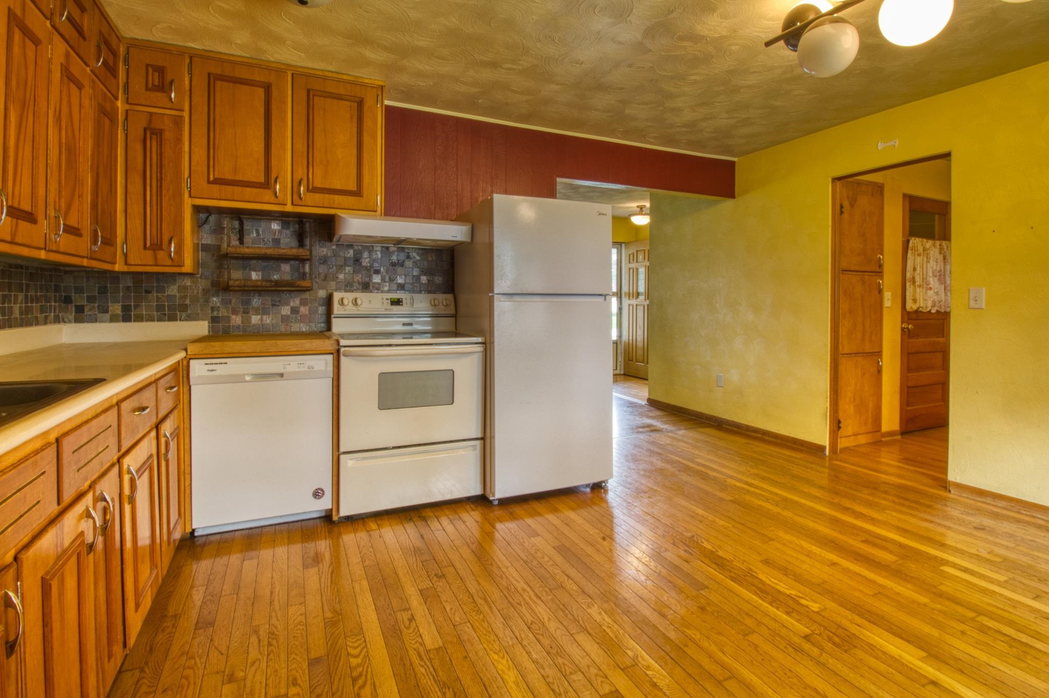 Property Photo 26