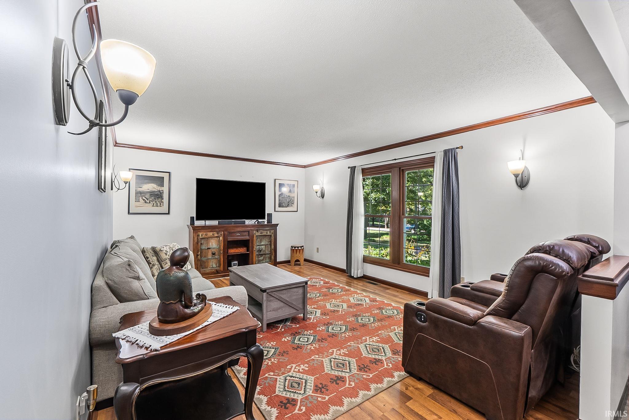 Photo 4 of Sale Pending at 1234 N Shagbark Dr, Warsaw, IN 46582 | MLS# 202637499 | Listing updated on 2026-09-22
