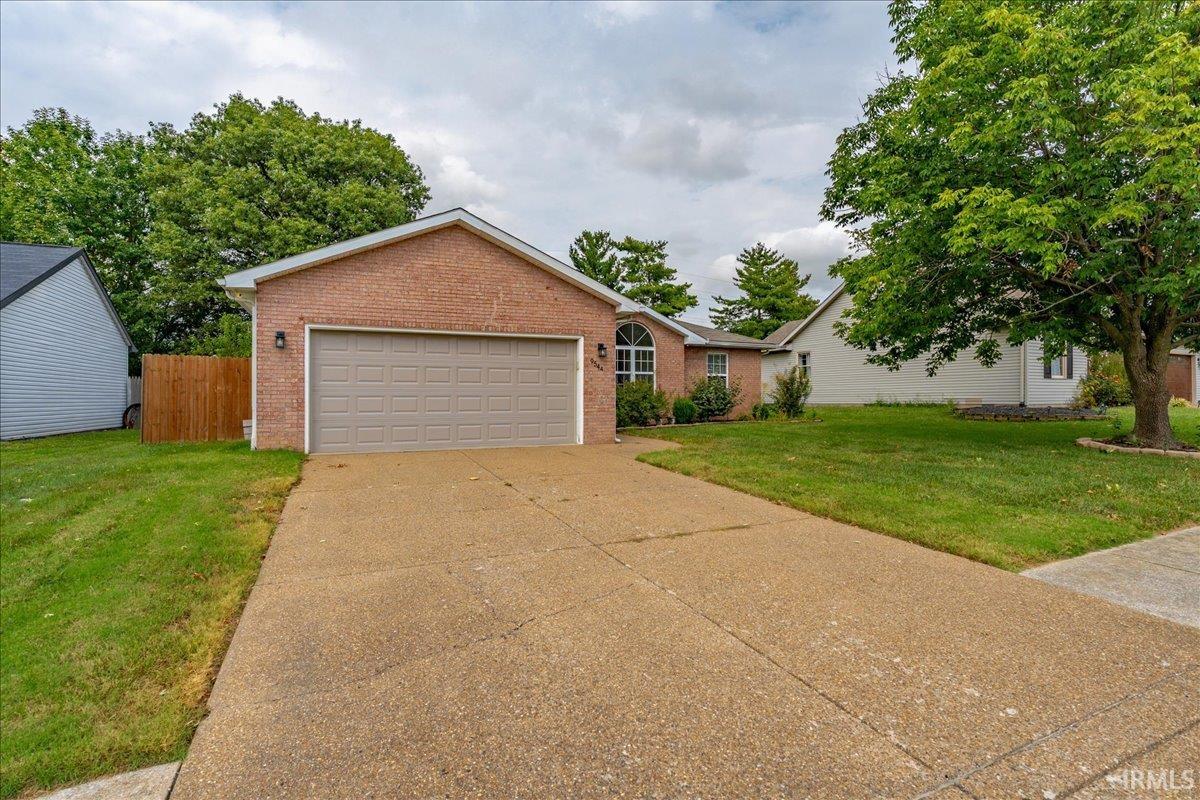 Photo 3 of Sale Pending at 9544 Rabbit Run Dr, Newburgh, IN 47630 | MLS# 202637565 | Listing updated on 2026-10-02