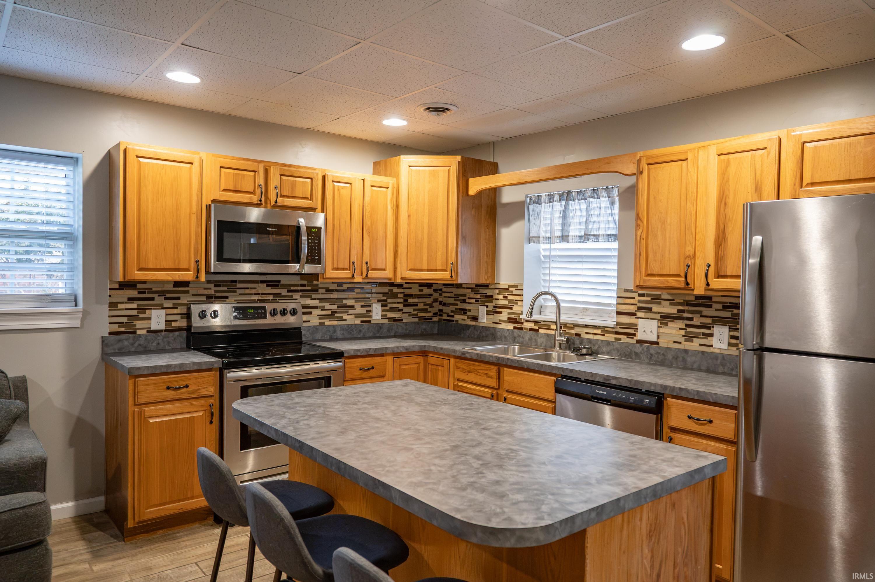 Photo 3 of Manufactured home for sale at 504 E 1st Avenue, Huntingburg, IN 47542 | MLS# 202637758 | Listing updated on 2026-10-05