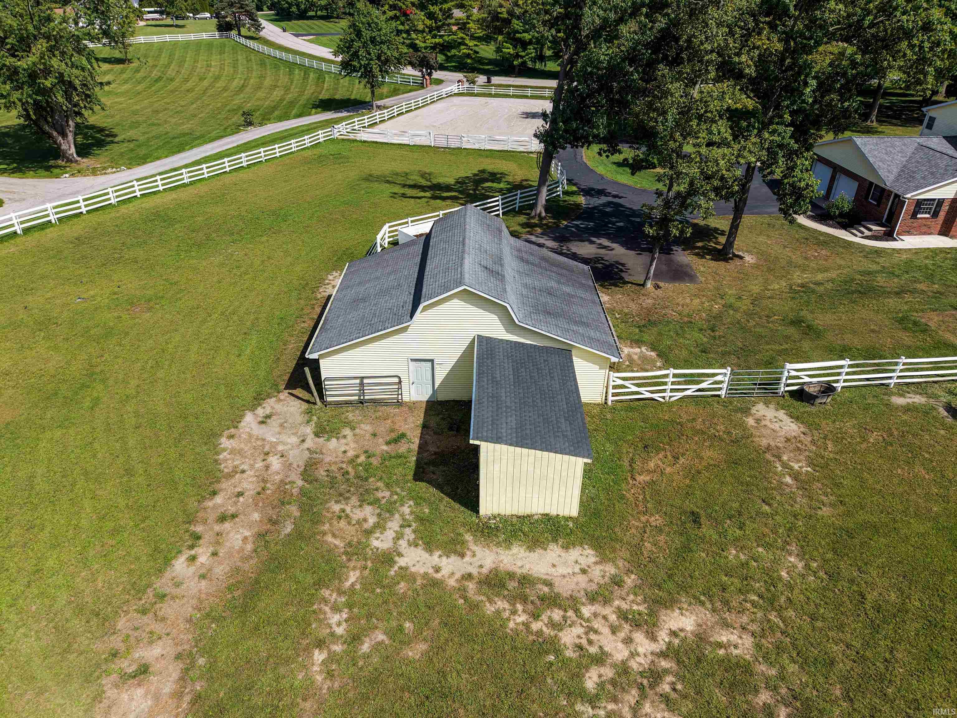 Photo 4 of Sale Pending at 9209 S Goldspur Dr, Fort Wayne, IN 46804 | MLS# 202637773 | Listing updated on 2026-09-21