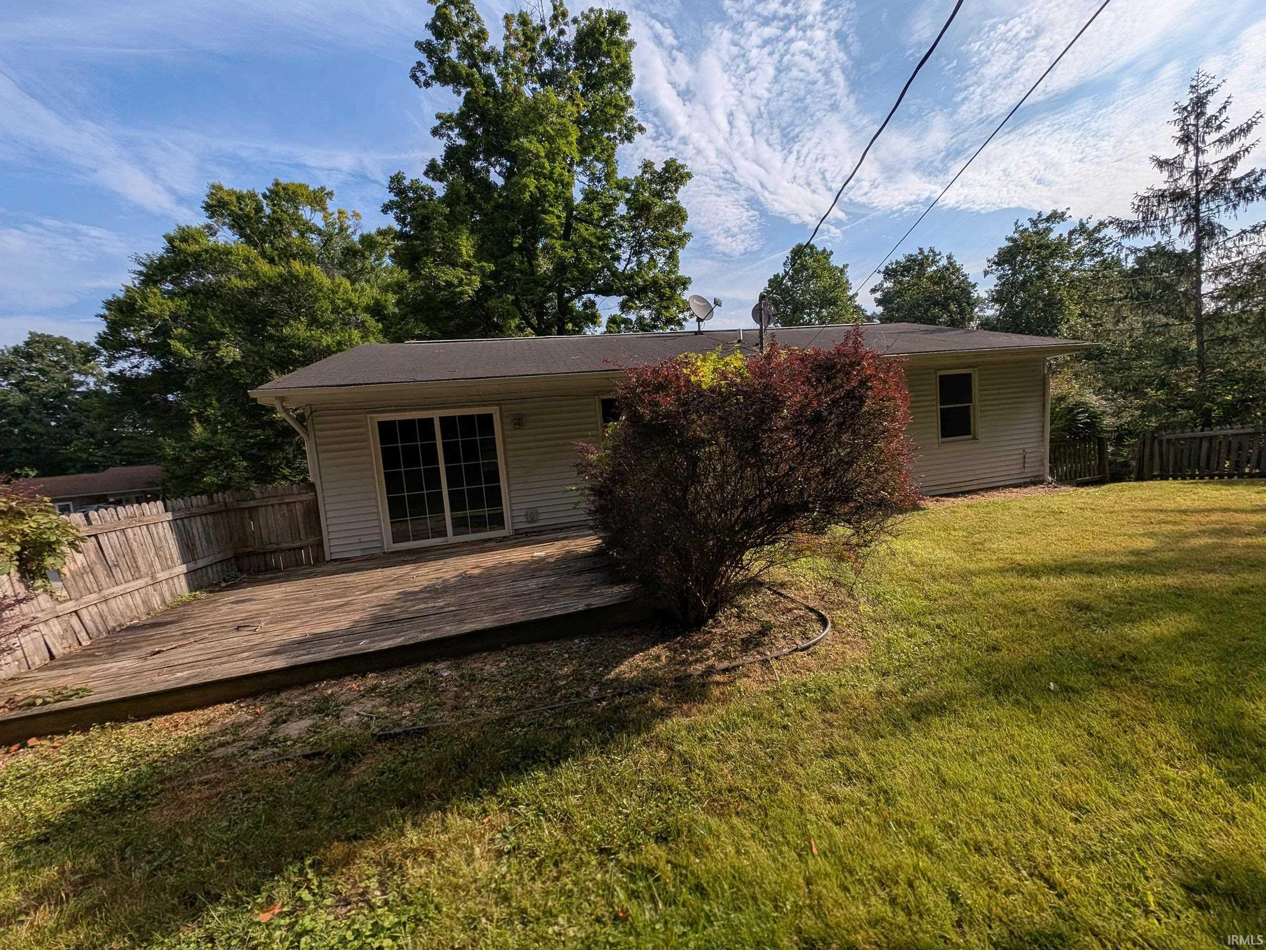 Photo 2 of Manufactured home for sale at 4066 N Brookwood Dr, Bloomington, IN 47404 | MLS# 202637777 | Listing updated on 2026-09-12