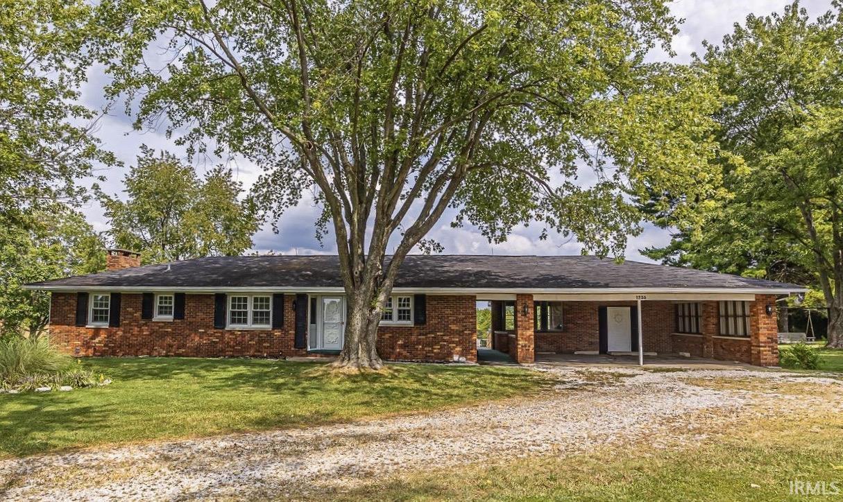 Manufactured home for sale at 1235 Timber Ridge Dr, Huntingburg, IN 47542 | MLS# 202637788