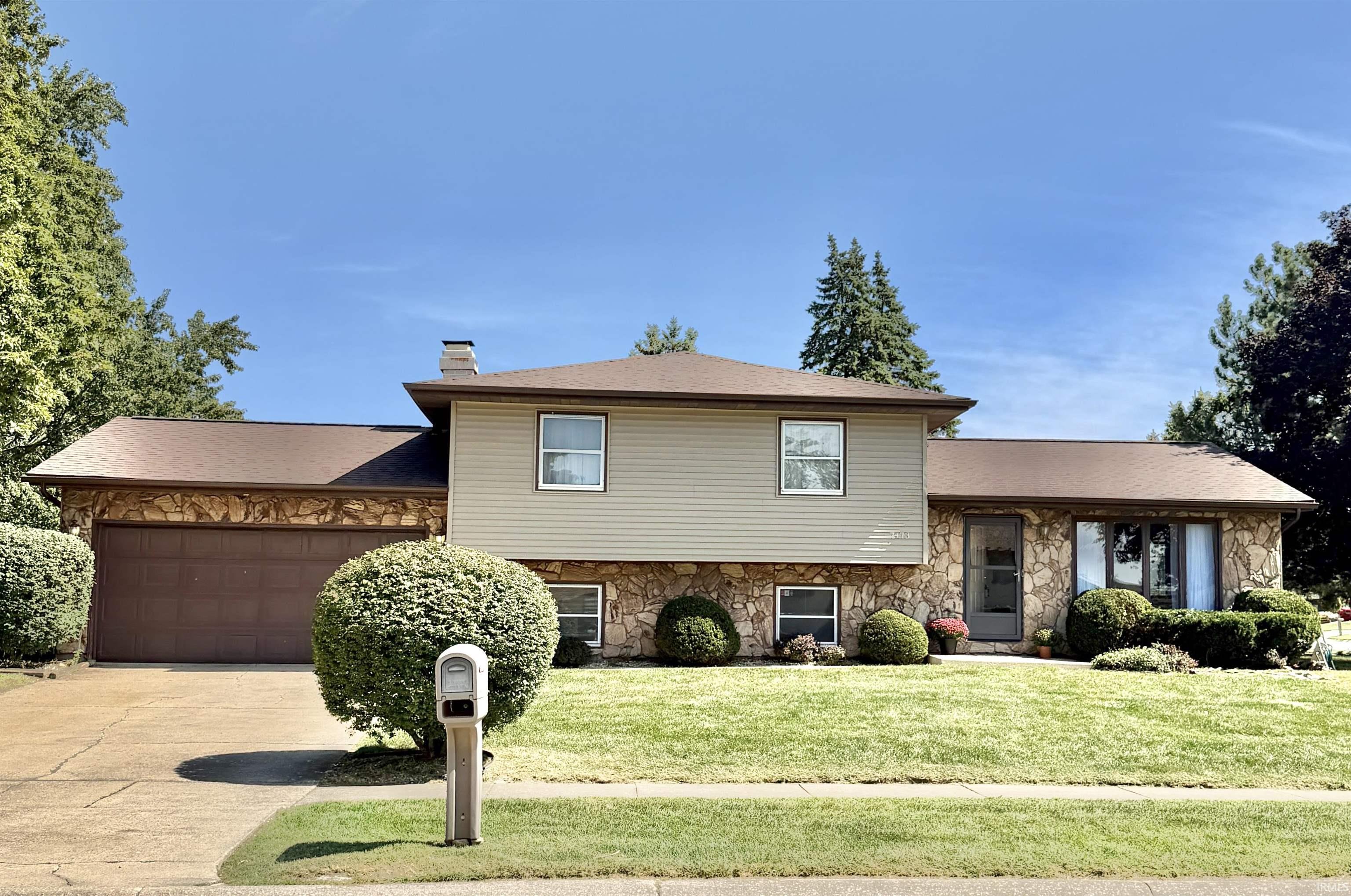 Photo 1 of Sale Pending at 7473 Wright St, Merrillville, IN 46410 | MLS# 202637789 | Listing updated on 2026-09-15