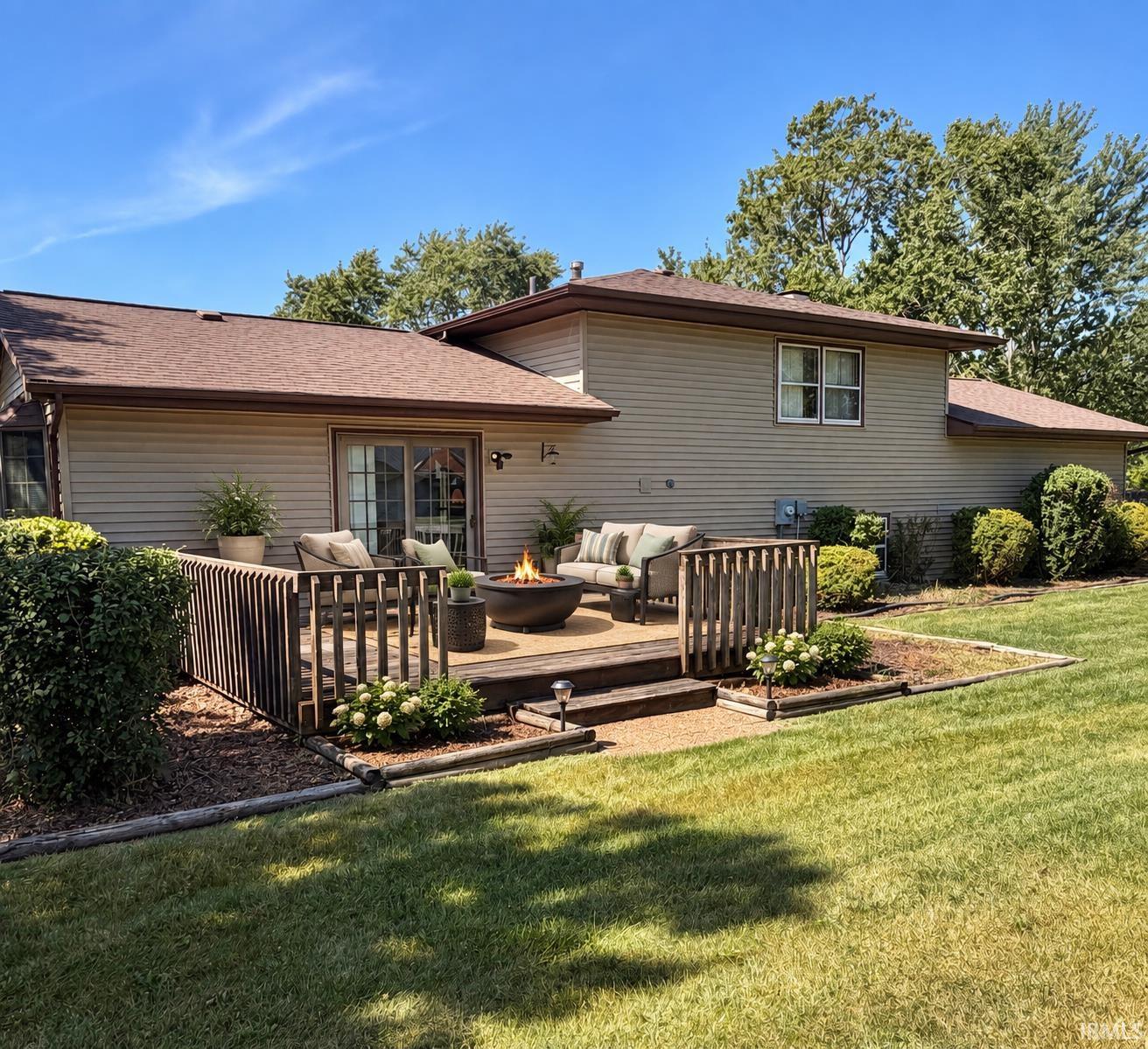 Photo 3 of Sale Pending at 7473 Wright St, Merrillville, IN 46410 | MLS# 202637789 | Listing updated on 2026-09-15
