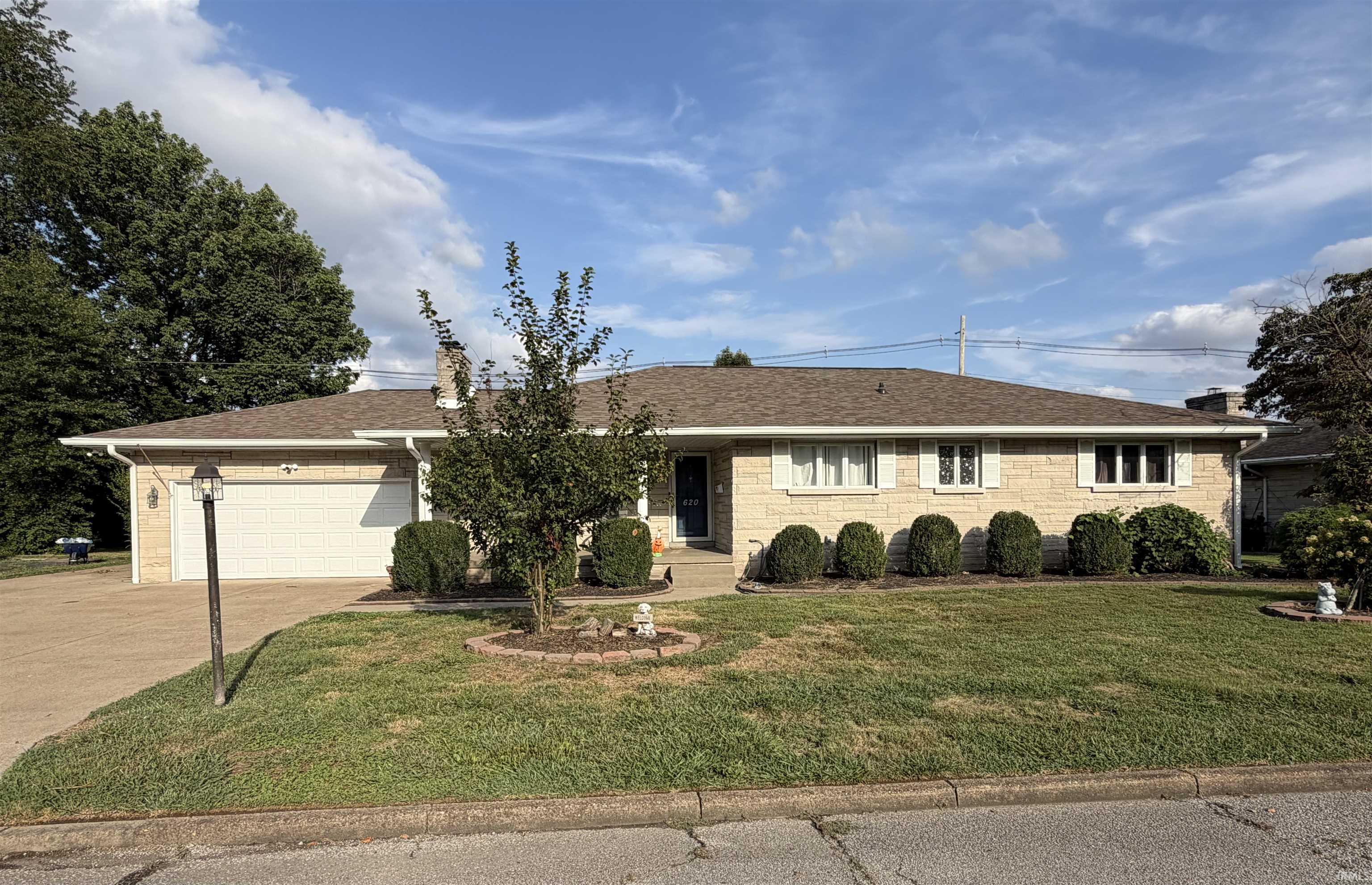 Photo 1 of Manufactured home for sale at 620 E Blue Ridge Dr, Evansville, IN 47714 | MLS# 202637793 | Listing updated on 2026-09-15