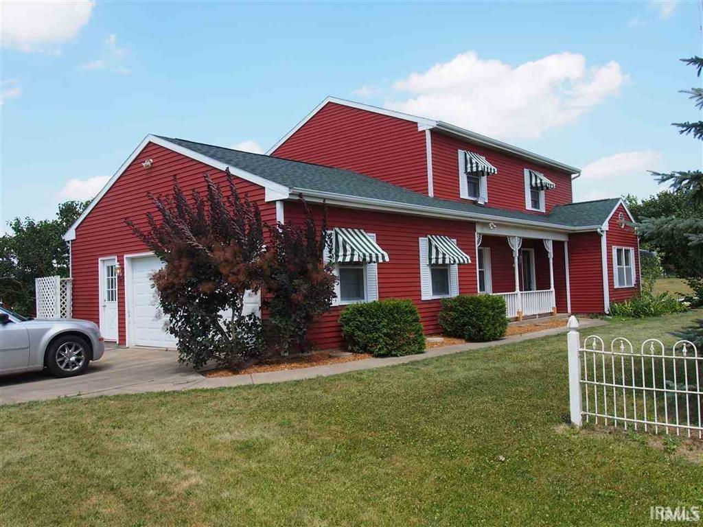 Photo 1 of Sale Pending at 422 W Gump Rd, Fort Wayne, IN 46845 | MLS# 202637827 | Listing updated on 2026-09-13