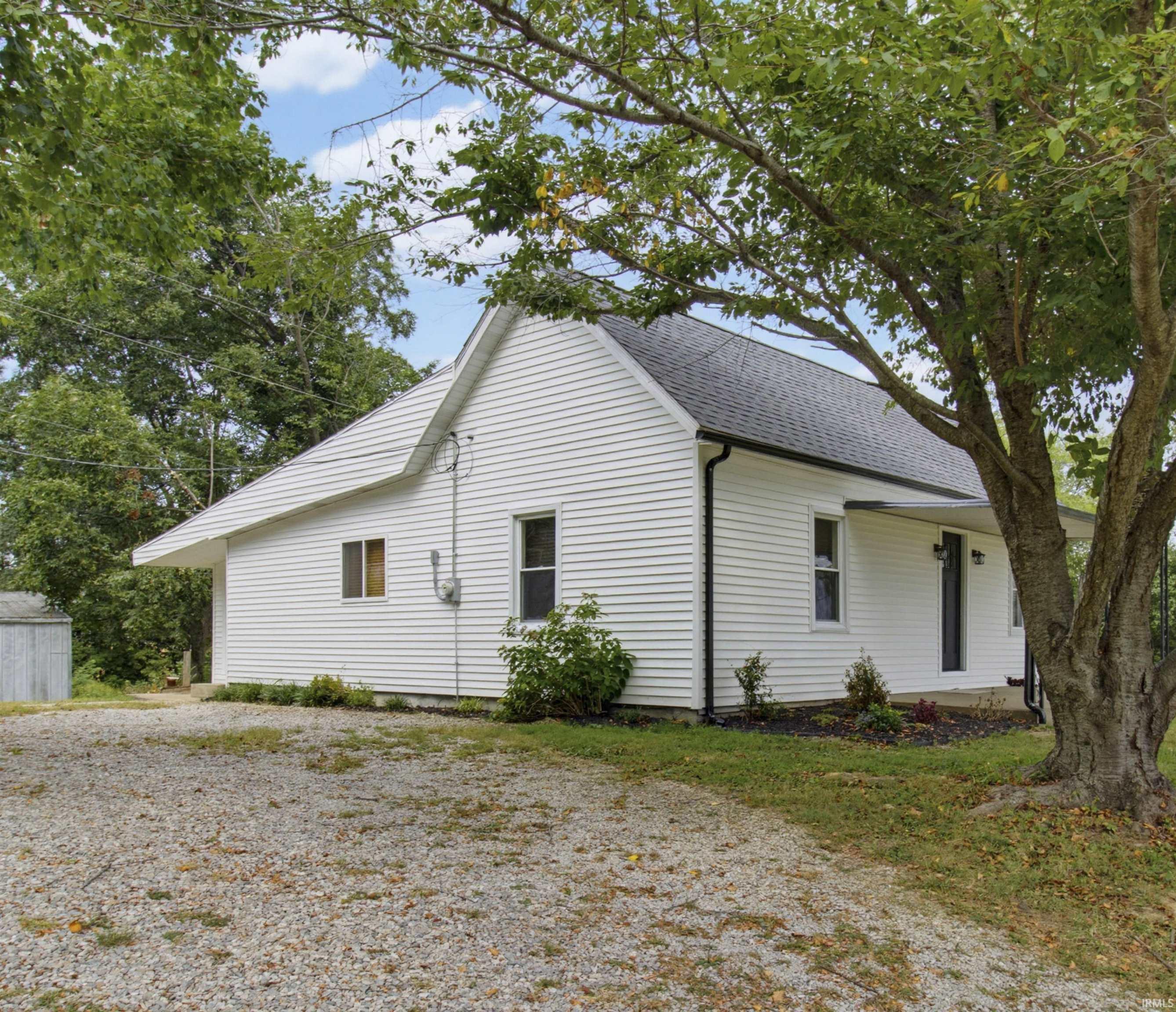 Photo 2 of Manufactured home for sale at 2880 Oliver Springfield Rd, Mount Vernon, IN 47620 | MLS# 202637834 | Listing updated on 2026-09-14