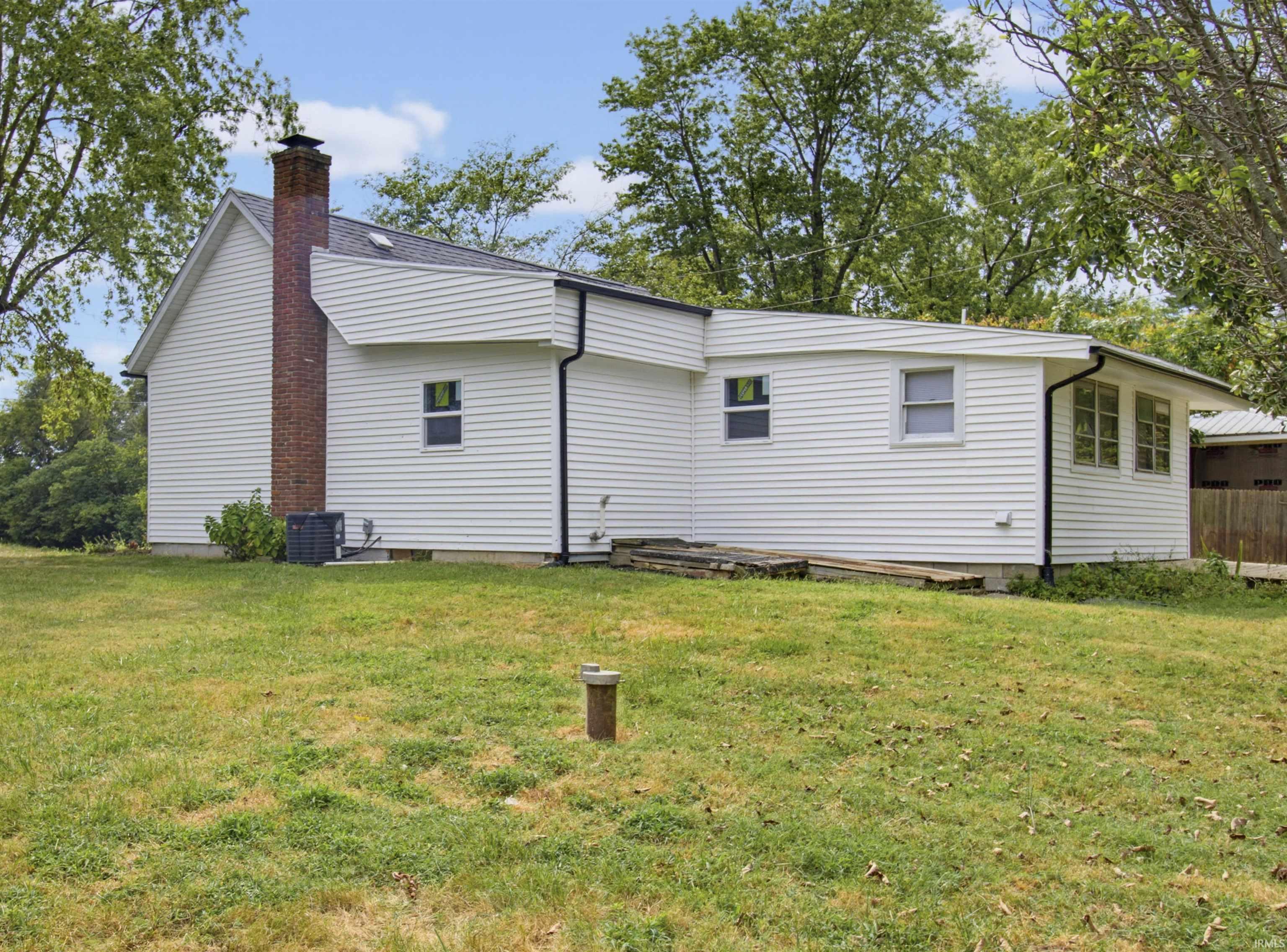 Photo 3 of Manufactured home for sale at 2880 Oliver Springfield Rd, Mount Vernon, IN 47620 | MLS# 202637834 | Listing updated on 2026-09-14