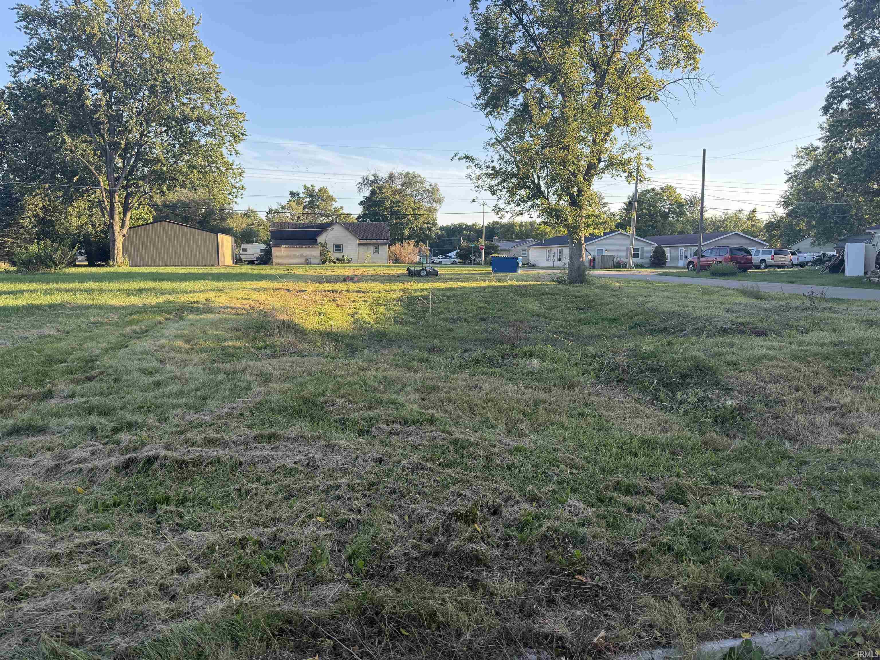 Photo 1 of Sale Pending at 823 W Commercial St, Hartford City, IN 47348 | MLS# 202637845 | Listing updated on 2026-09-20