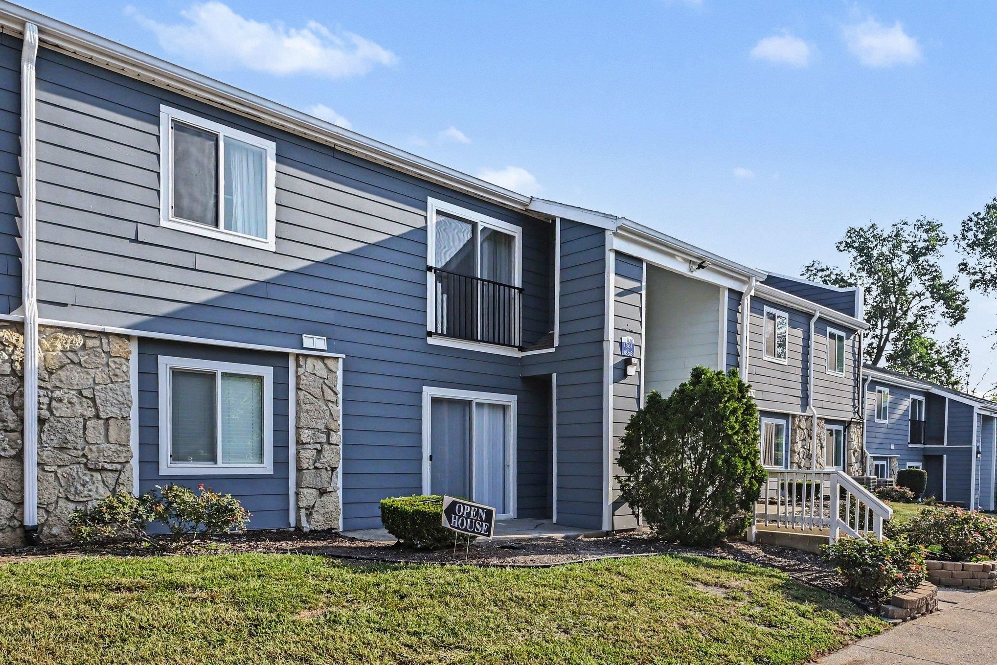 Photo 2 of Condo for sale at 1801 Irish Way, South Bend, IN 46637 | MLS# 202637865 | Listing updated on 2026-09-14