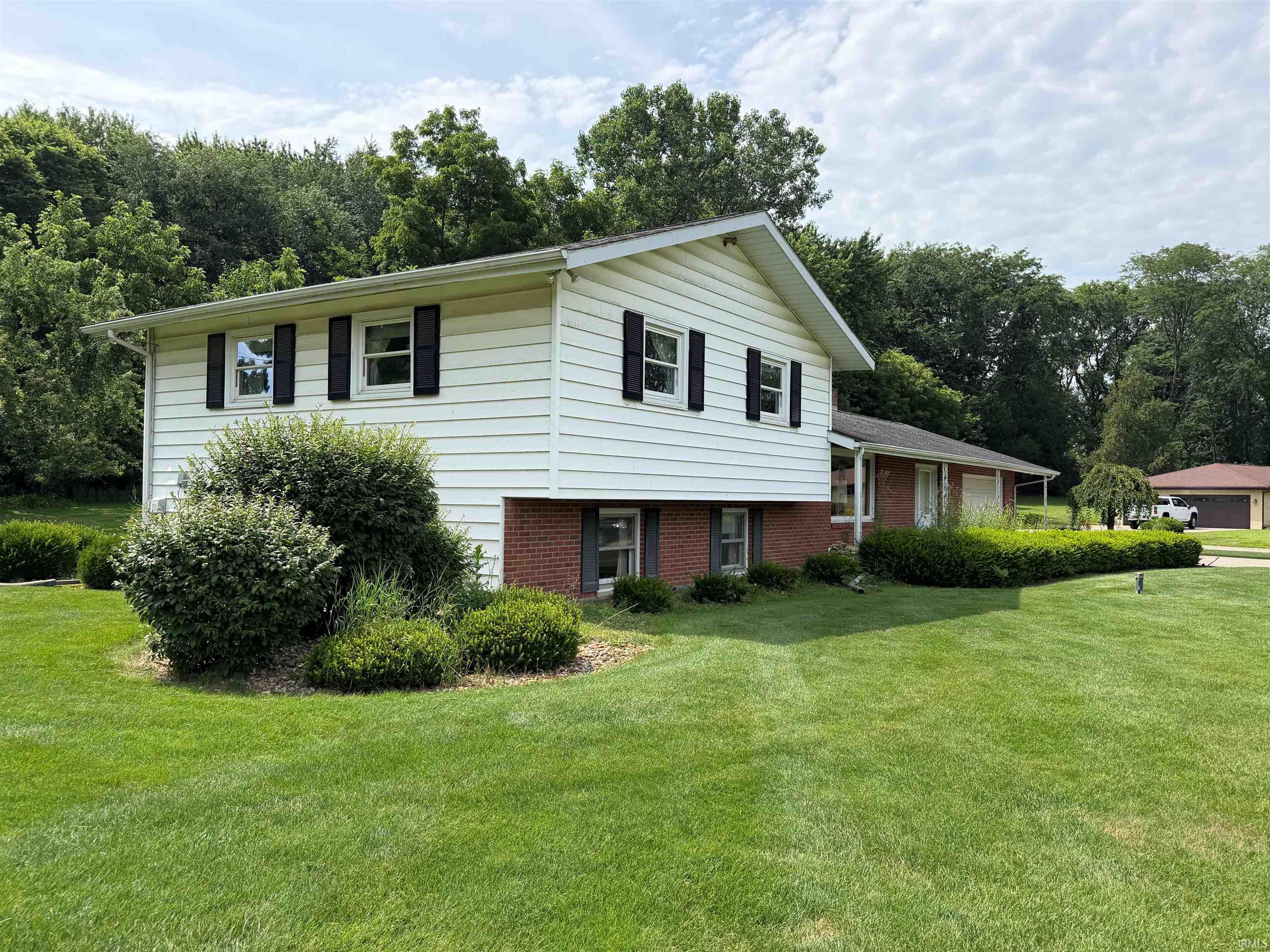 Photo 3 of Manufactured home for sale at 58553 Ardmore Dr, Elkhart, IN 46517 | MLS# 202637869 | Listing updated on 2026-09-14