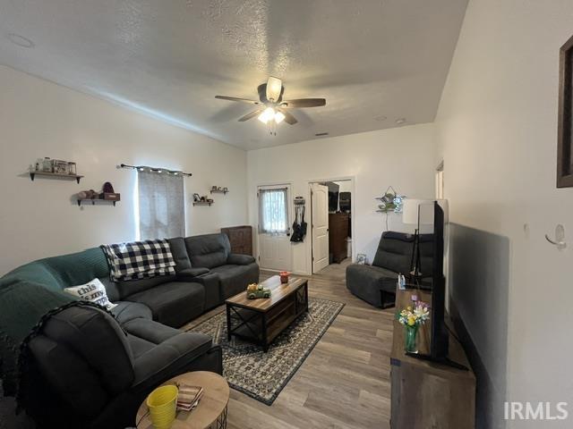 Photo 3 of Manufactured home for sale at 2316 S B St, Elwood, IN 46036 | MLS# 202637882 | Listing updated on 2026-09-16