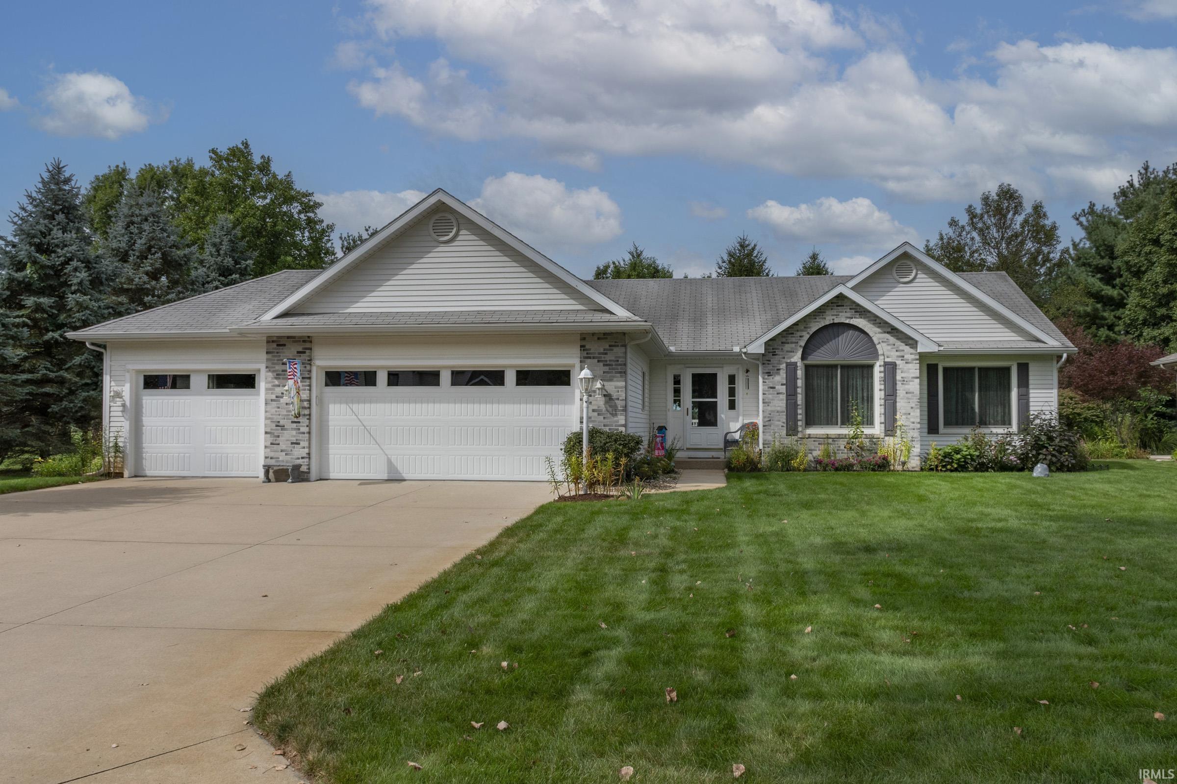 Photo 1 of Manufactured home for sale at 53199 Pine Brk Dr, Bristol, IN 46507 | MLS# 202637894 | Listing updated on 2026-09-15