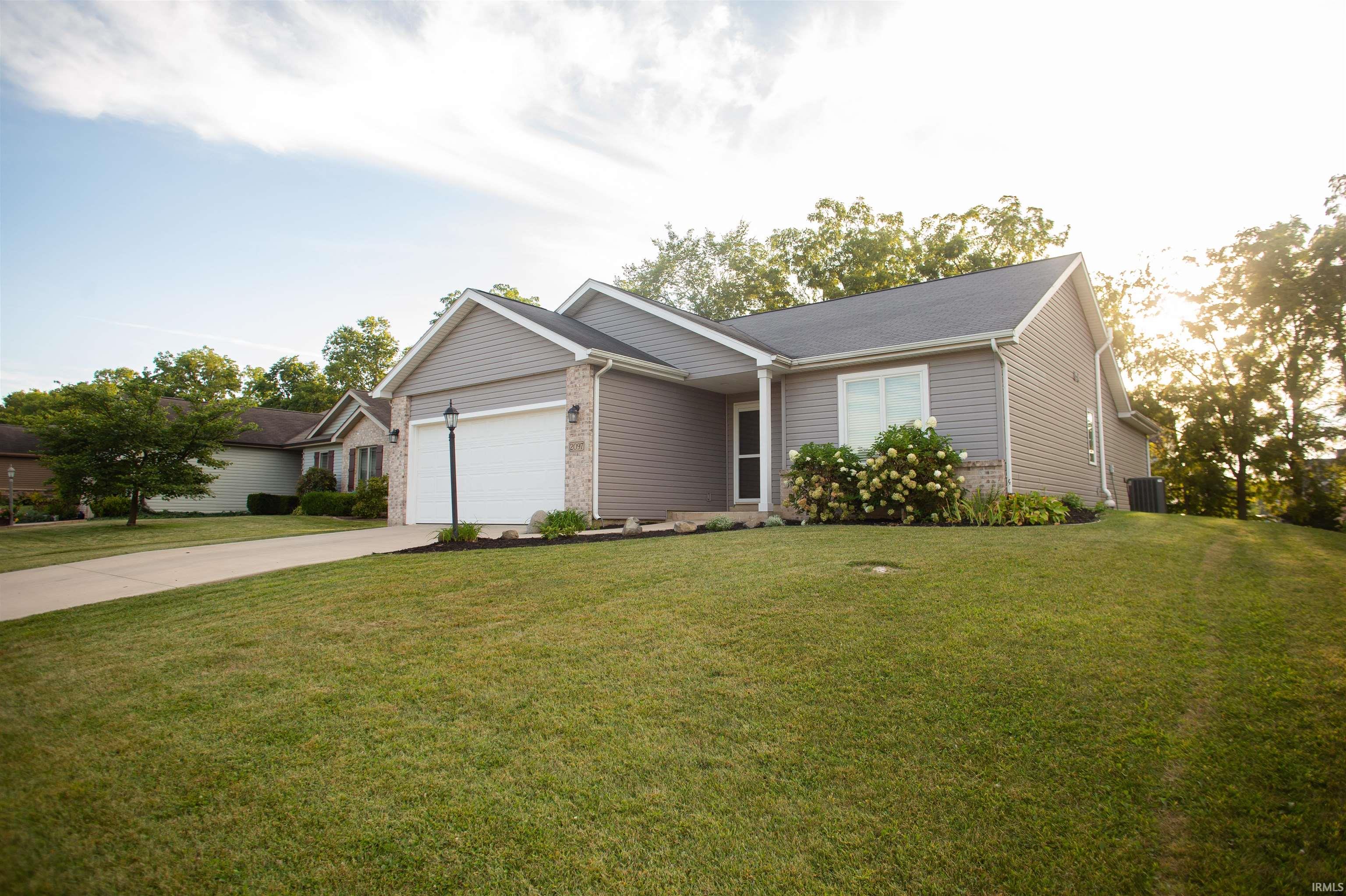 Photo 2 of Manufactured home for sale at 2097 Laurelwood Dr, Warsaw, IN 46580 | MLS# 202637903 | Listing updated on 2026-09-16