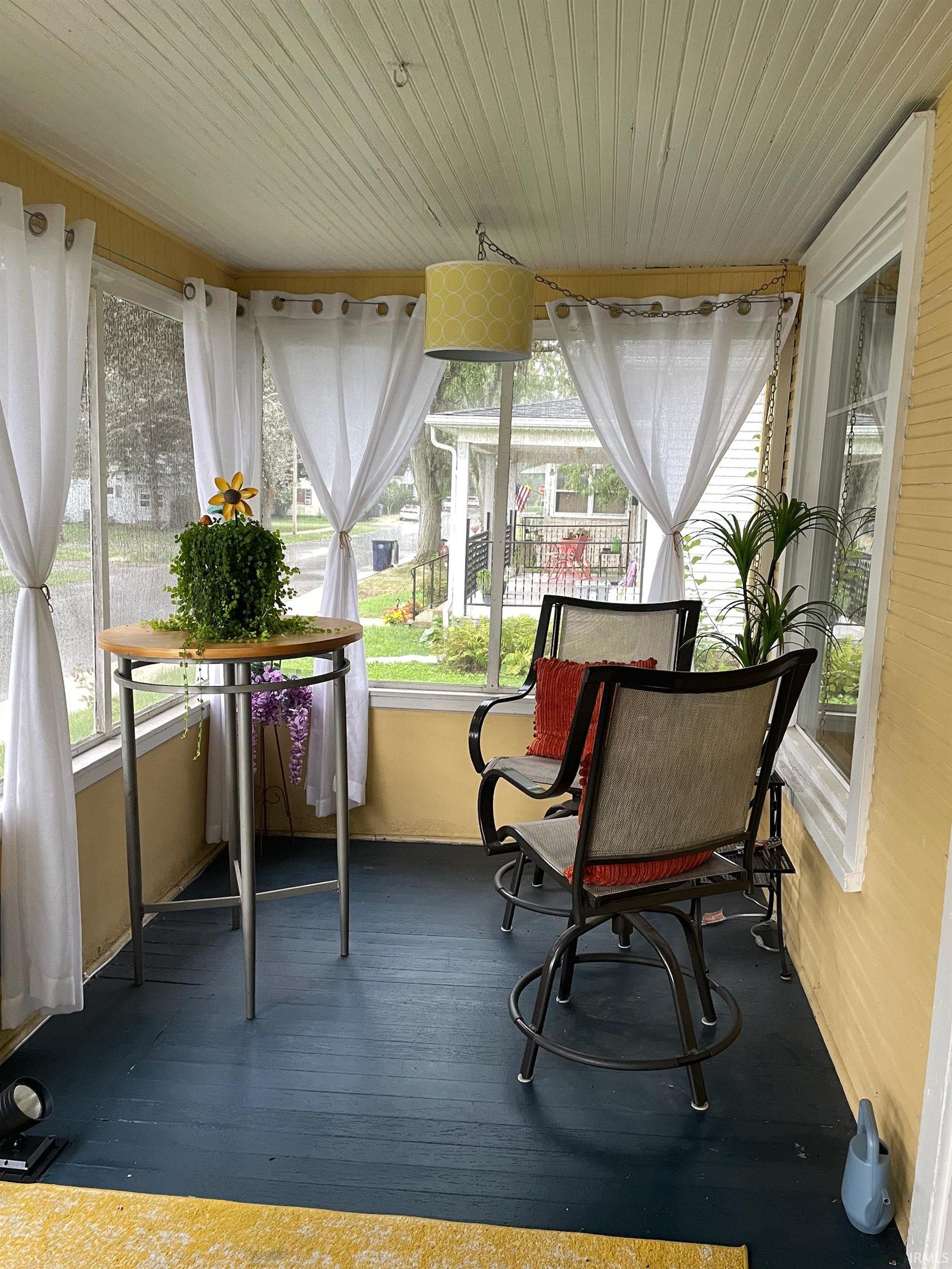 Photo 3 of Manufactured home for sale at 604 S Columbia St, Warsaw, IN 46580 | MLS# 202637912 | Listing updated on 2026-09-15