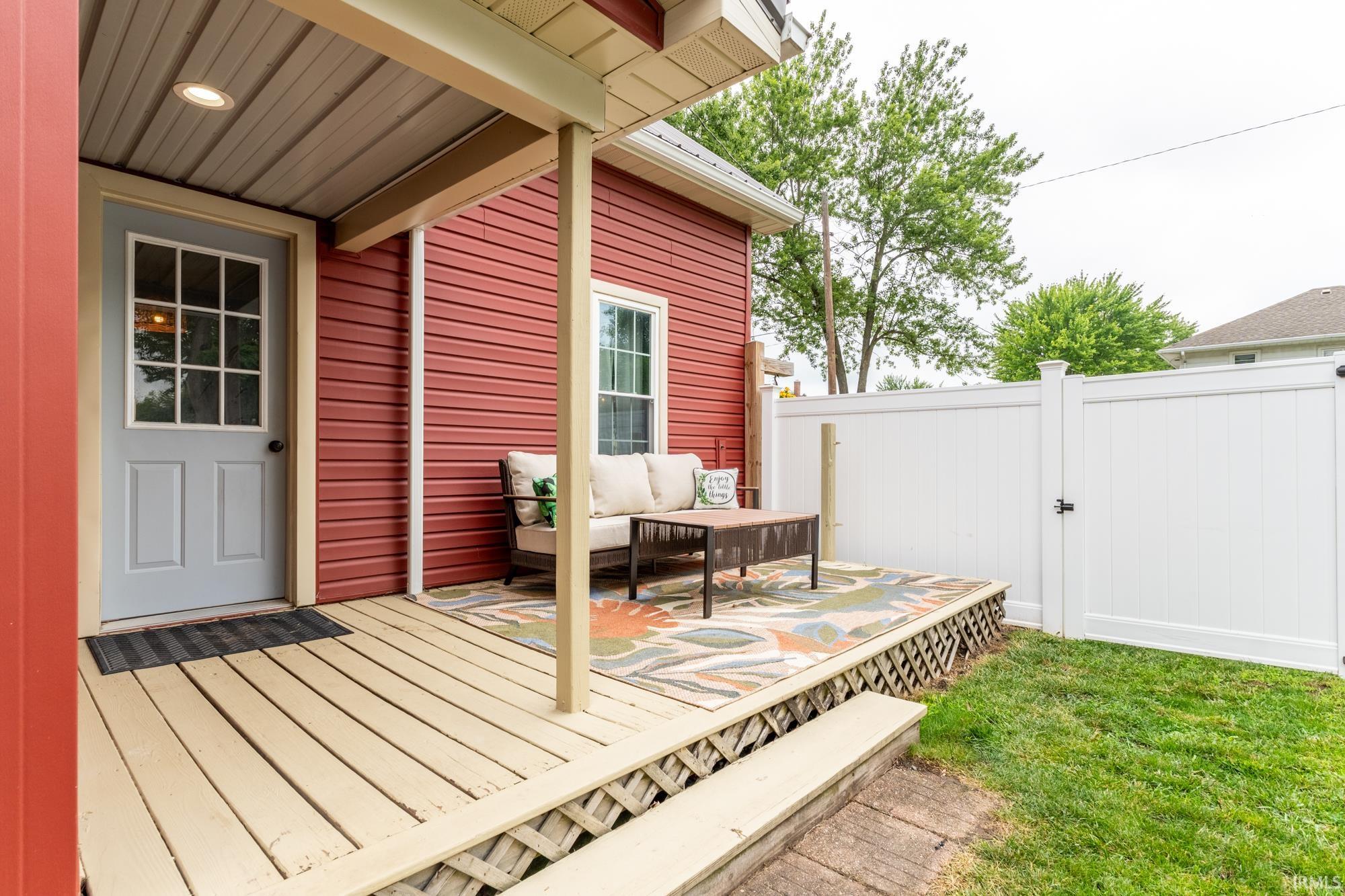 Photo 3 of Sale Pending at 407 E 4th Street, North Manchester, IN 46962 | MLS# 202637928 | Listing updated on 2026-09-20