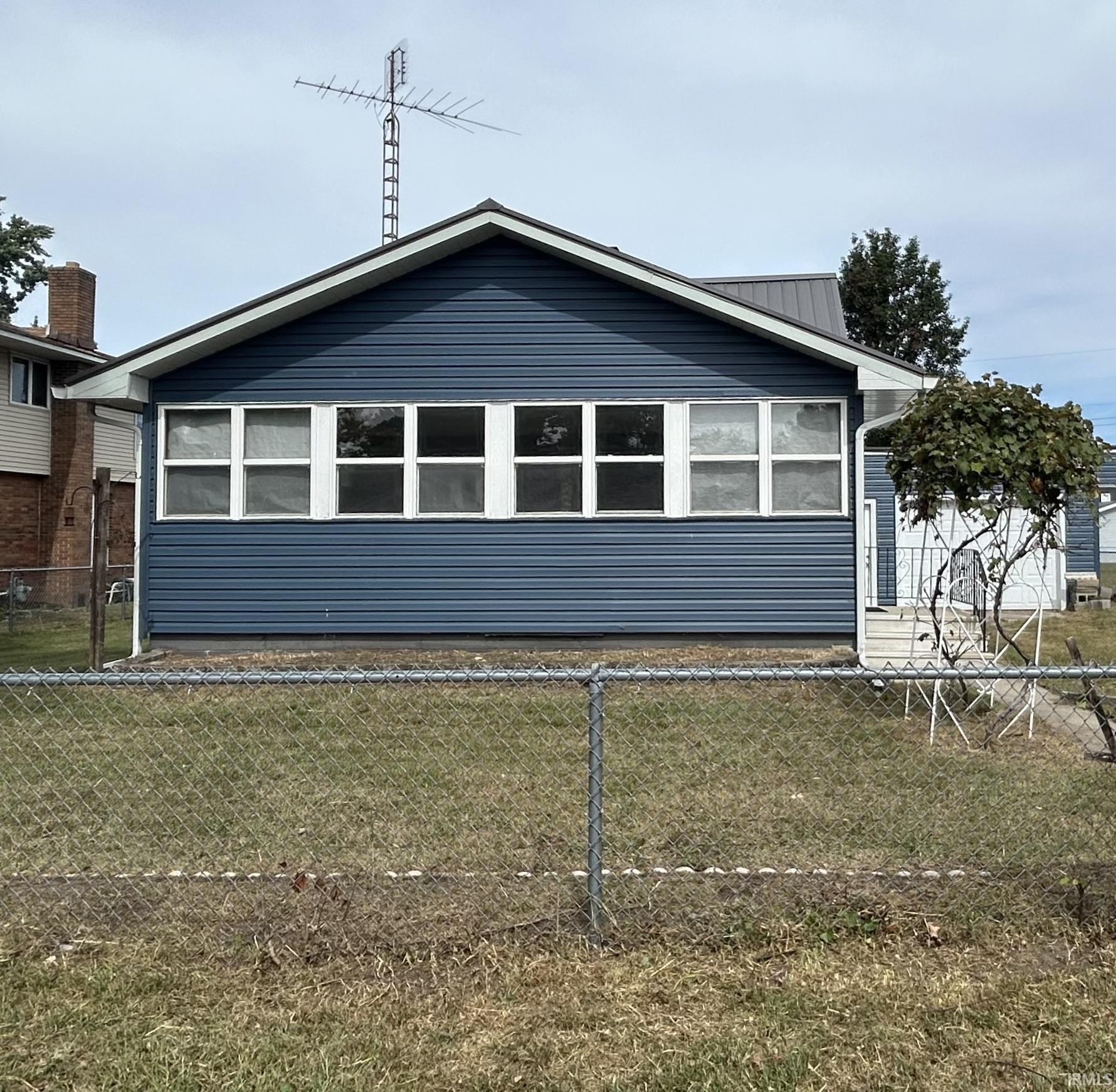 Photo 1 of Manufactured home for sale at 305 W New York St, Knox, IN 46534 | MLS# 202637930 | Listing updated on 2026-09-16