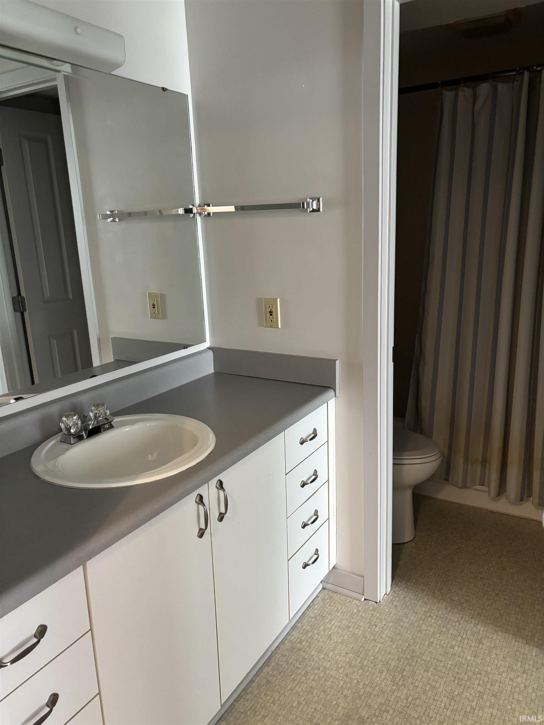 Photo 2 of Condo for sale at 112 W Washington Blvd, Fort Wayne, IN 46802 | MLS# 202637948 | Listing updated on 2026-09-14