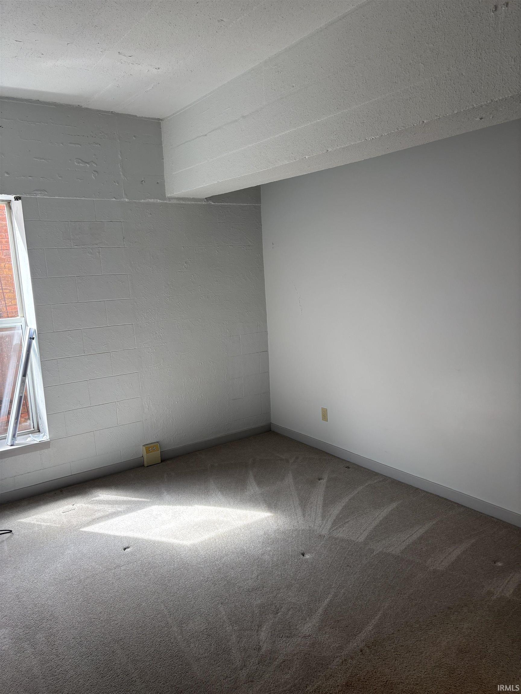Photo 3 of Condo for sale at 112 W Washington Blvd, Fort Wayne, IN 46802 | MLS# 202637948 | Listing updated on 2026-09-14