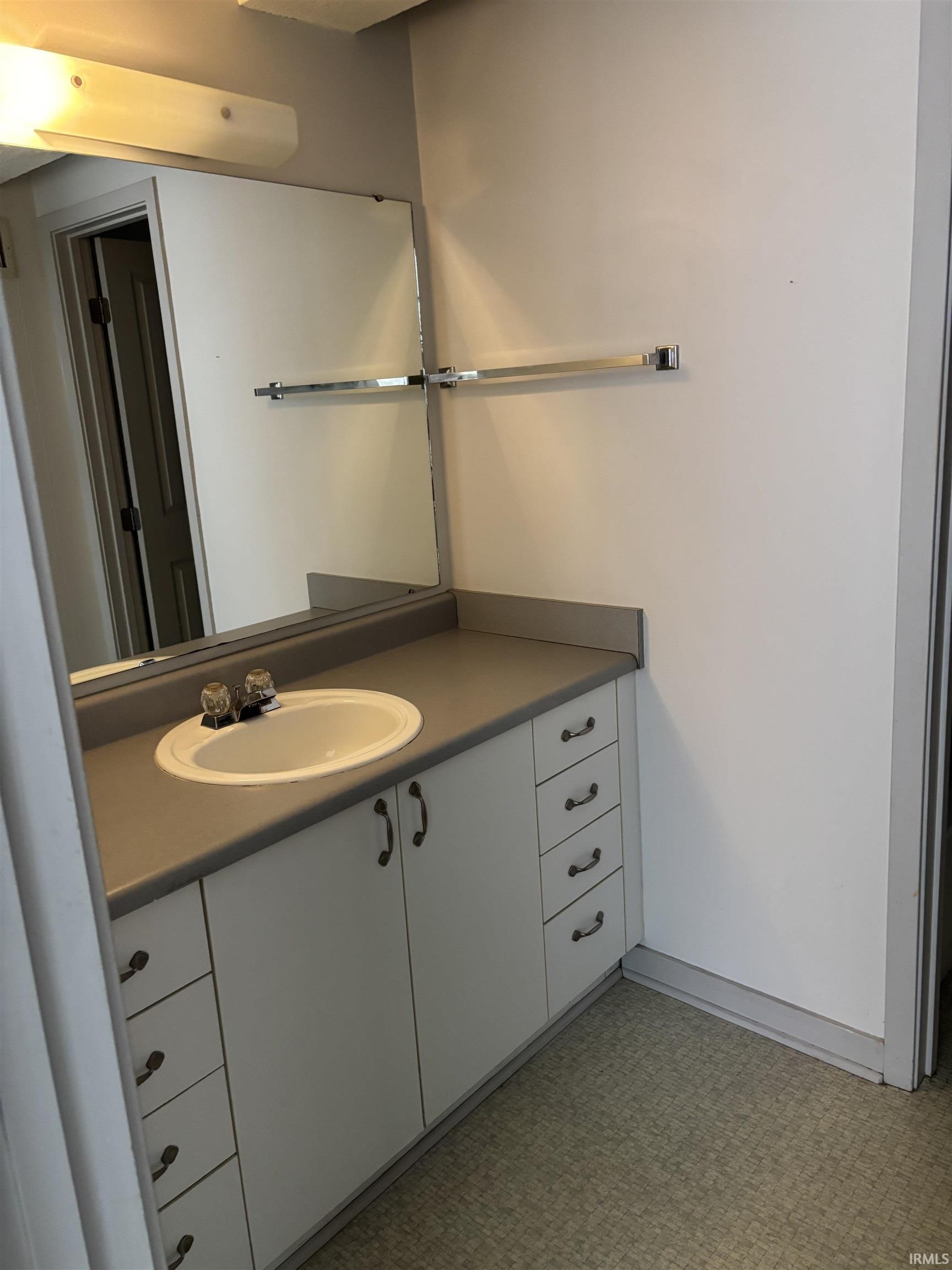 Photo 4 of Condo for sale at 112 W Washington Blvd, Fort Wayne, IN 46802 | MLS# 202637948 | Listing updated on 2026-09-14