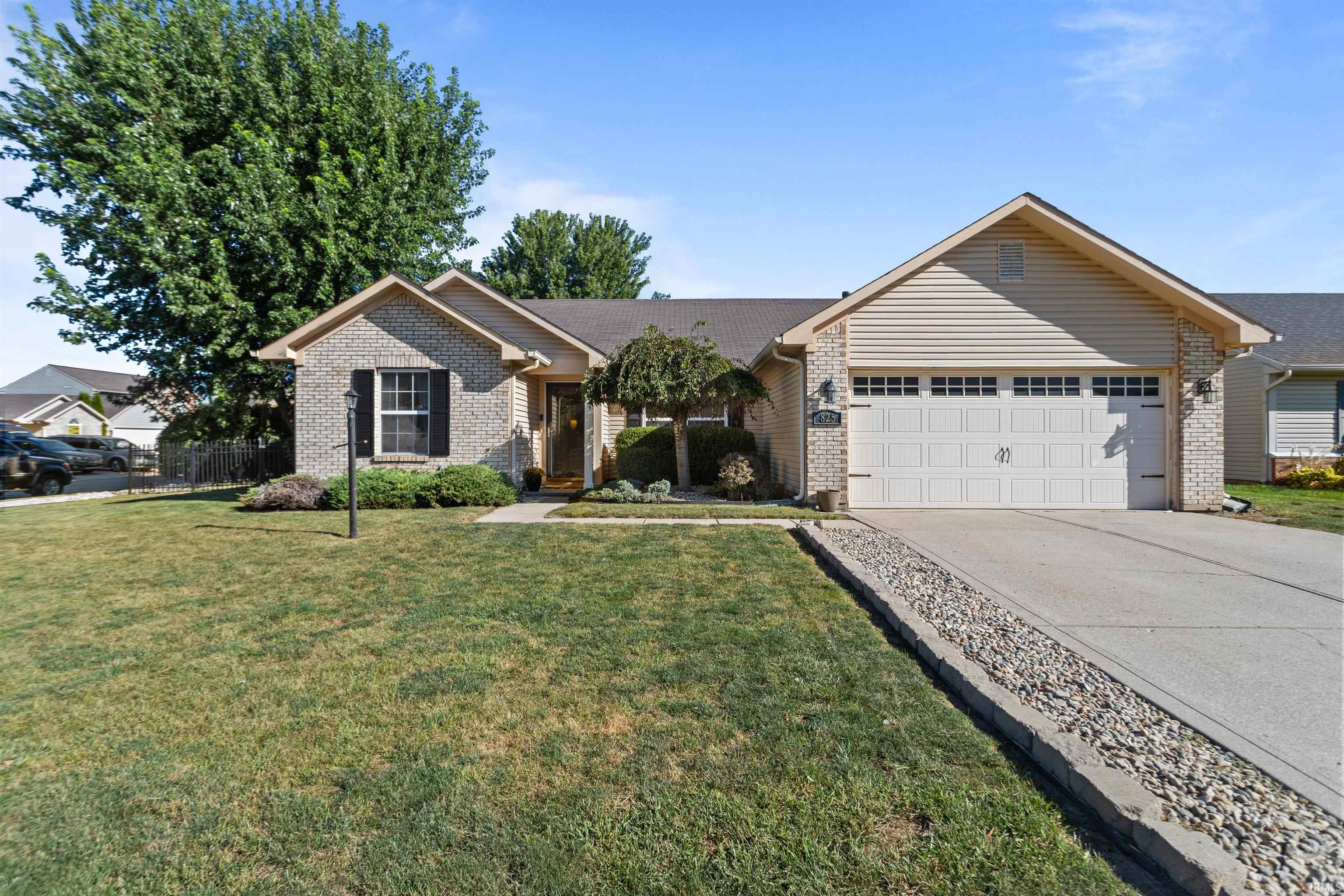 Photo 1 of Manufactured home for sale at 825 Springwater Rd, Kokomo, IN 46902 | MLS# 202637960 | Listing updated on 2026-09-14