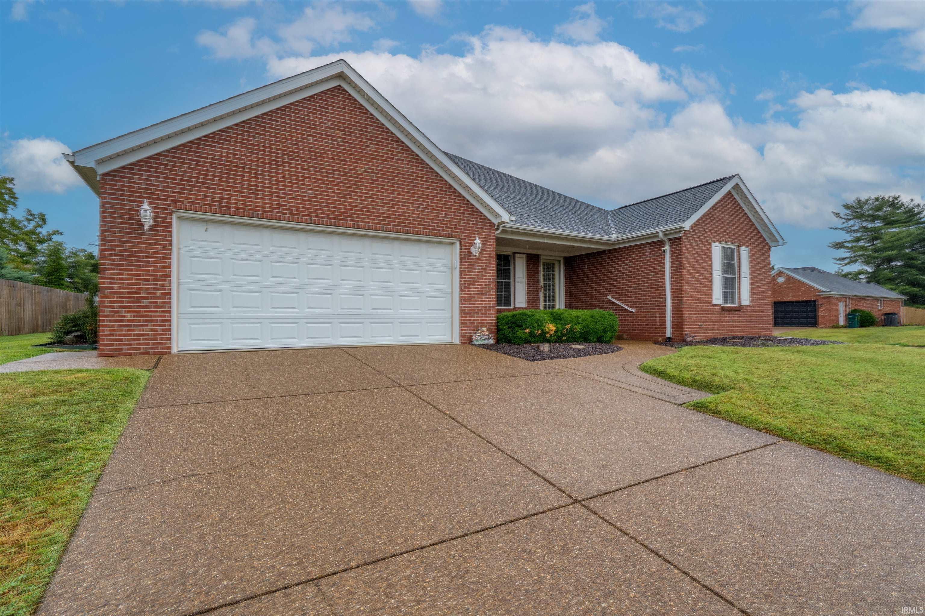 Photo 2 of Manufactured home for sale at 3014 Crescendo Ct, Evansville, IN 47725 | MLS# 202637980 | Listing updated on 2026-09-14