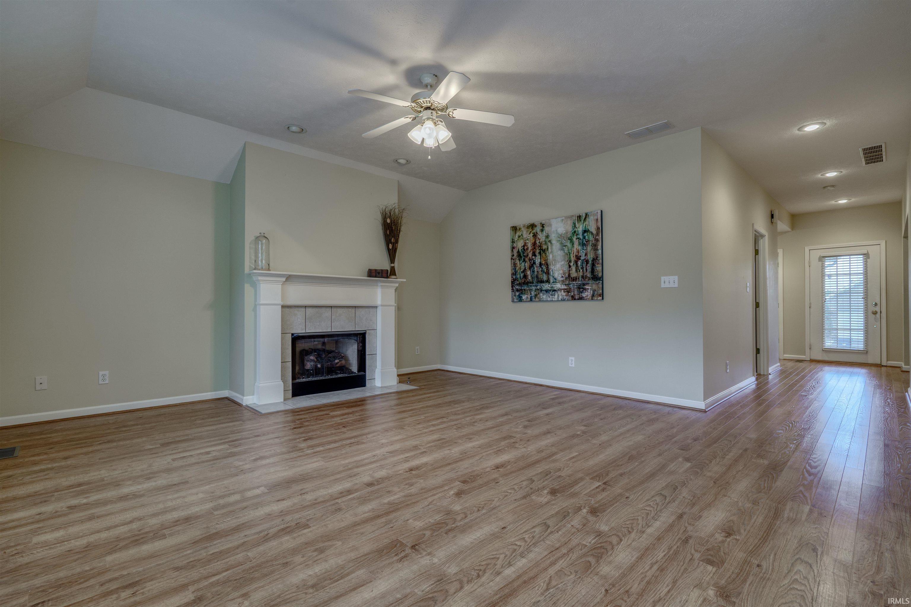 Photo 4 of Manufactured home for sale at 3014 Crescendo Ct, Evansville, IN 47725 | MLS# 202637980 | Listing updated on 2026-09-14
