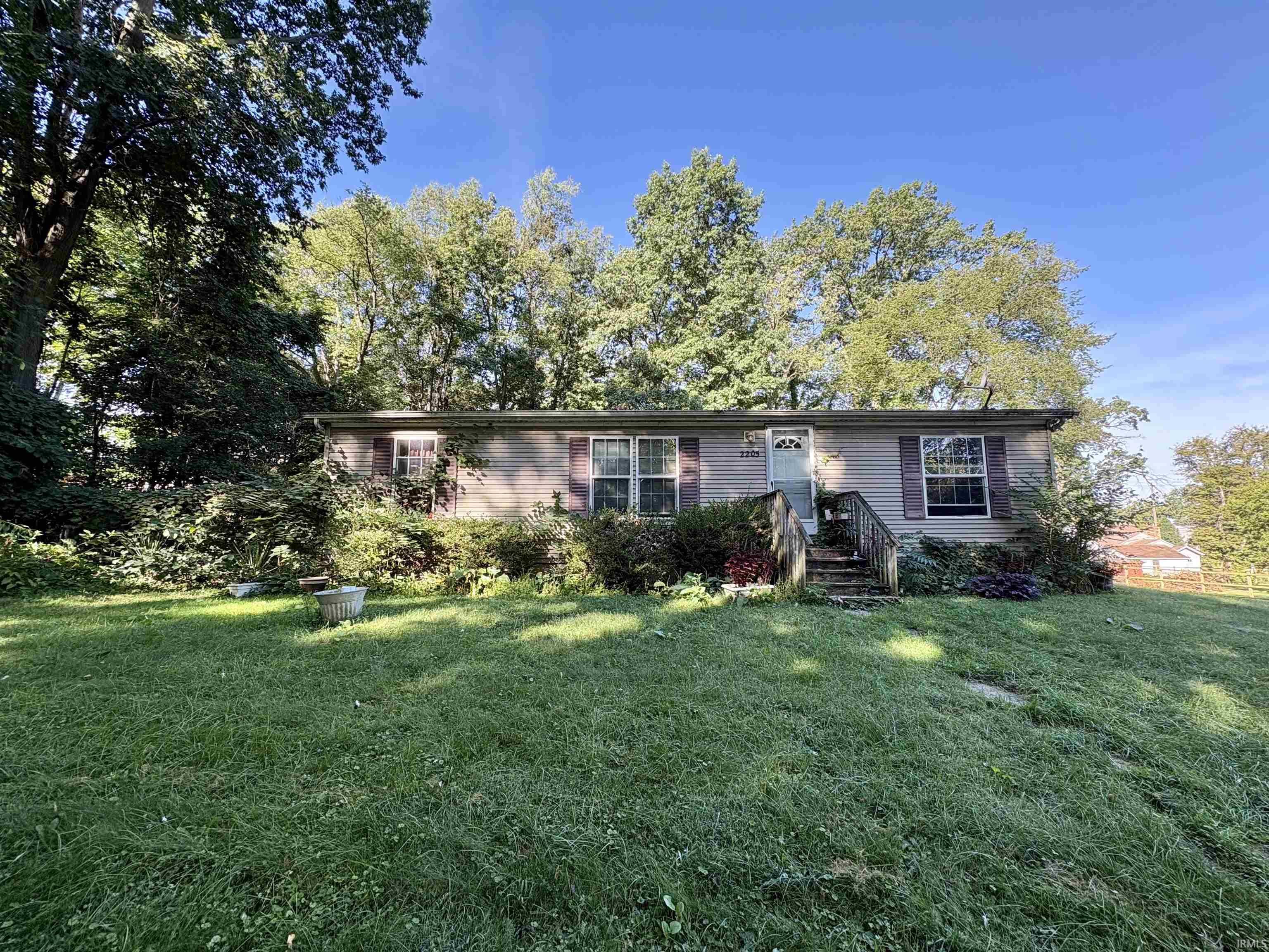 Manufactured home for sale at 2205 Philippa St, South Bend, IN 46613 | MLS# 202637986