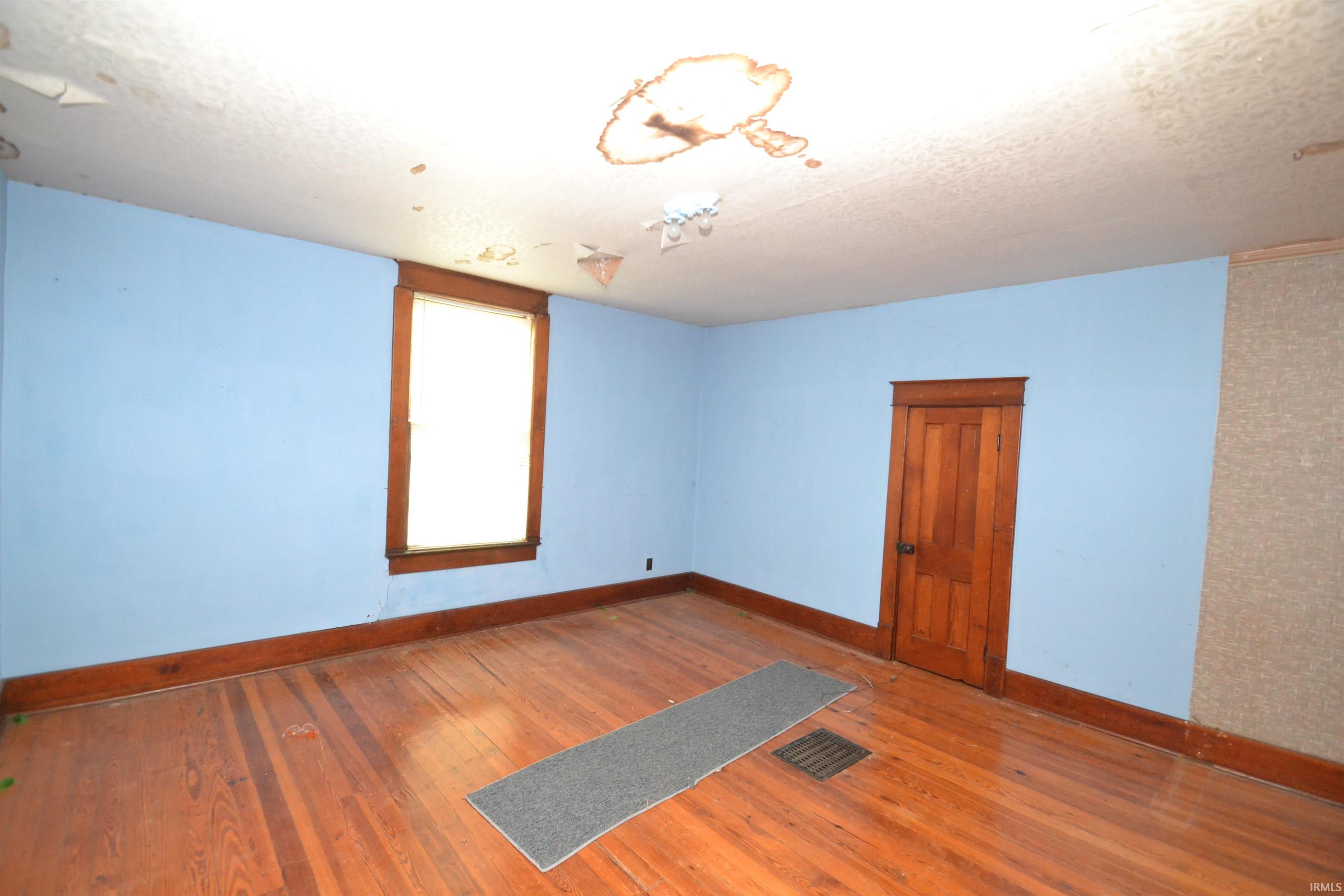 Photo 3 of Manufactured home for sale at 1606 N County Rd 1350, Kempton, IN 46049 | MLS# 202638000 | Listing updated on 2026-09-15