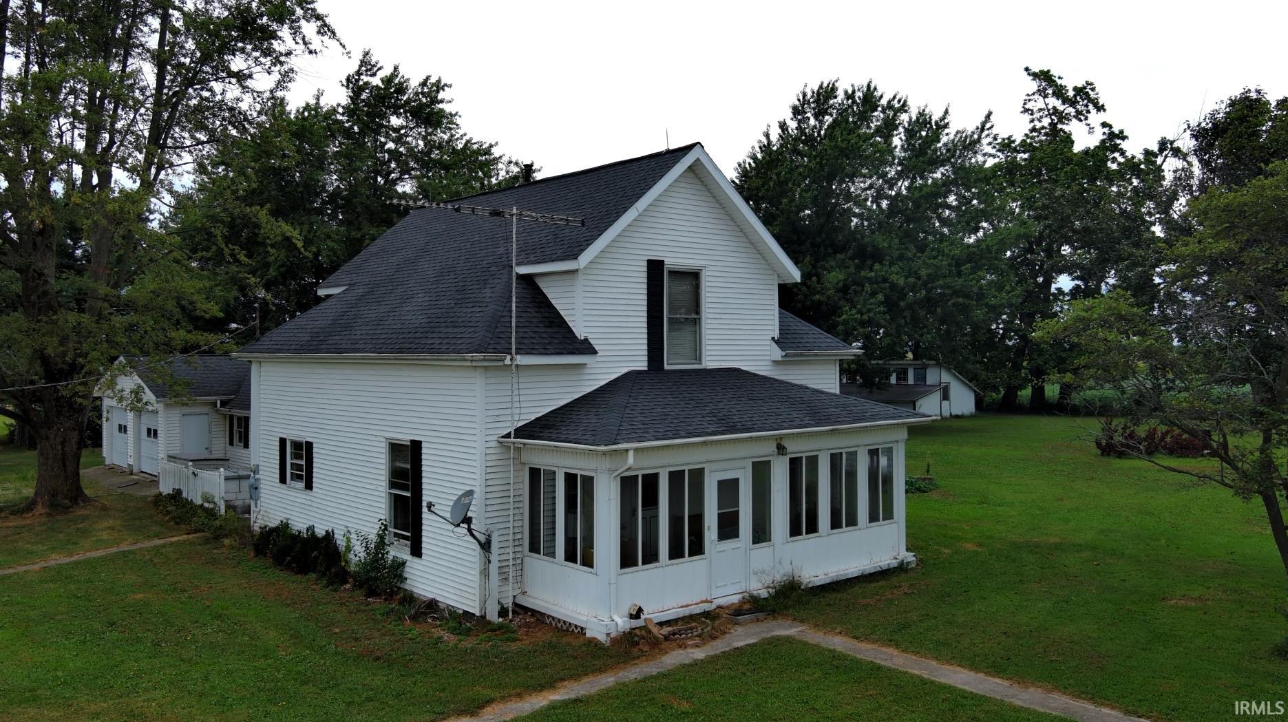 Photo 4 of Manufactured home for sale at 1606 N County Rd 1350, Kempton, IN 46049 | MLS# 202638000 | Listing updated on 2026-09-15