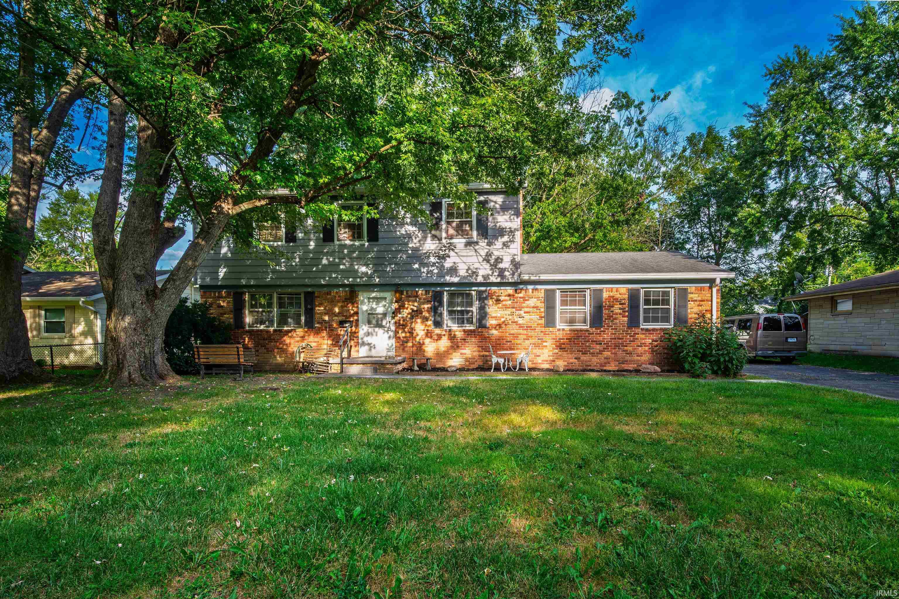 Manufactured home for sale at 1908 N Alden Rd, Muncie, IN 47304 | MLS# 202638010