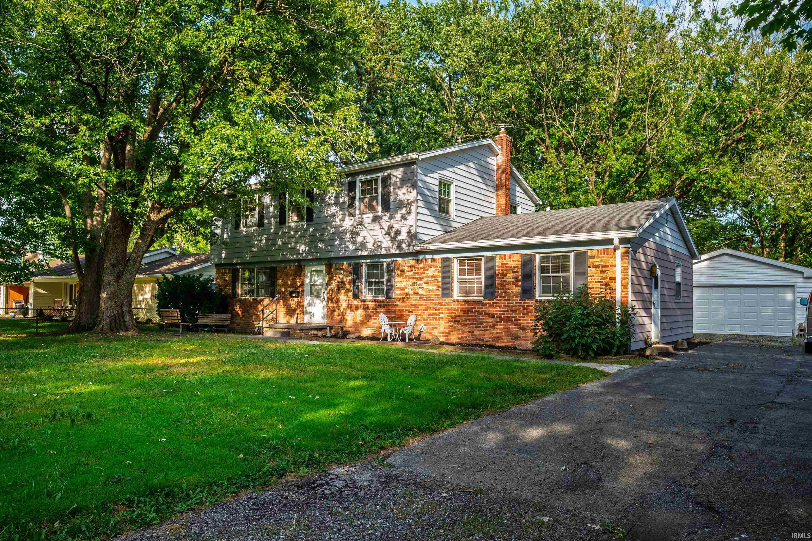 Photo 2 of Manufactured home for sale at 1908 N Alden Rd, Muncie, IN 47304 | MLS# 202638010 | Listing updated on 2026-09-15