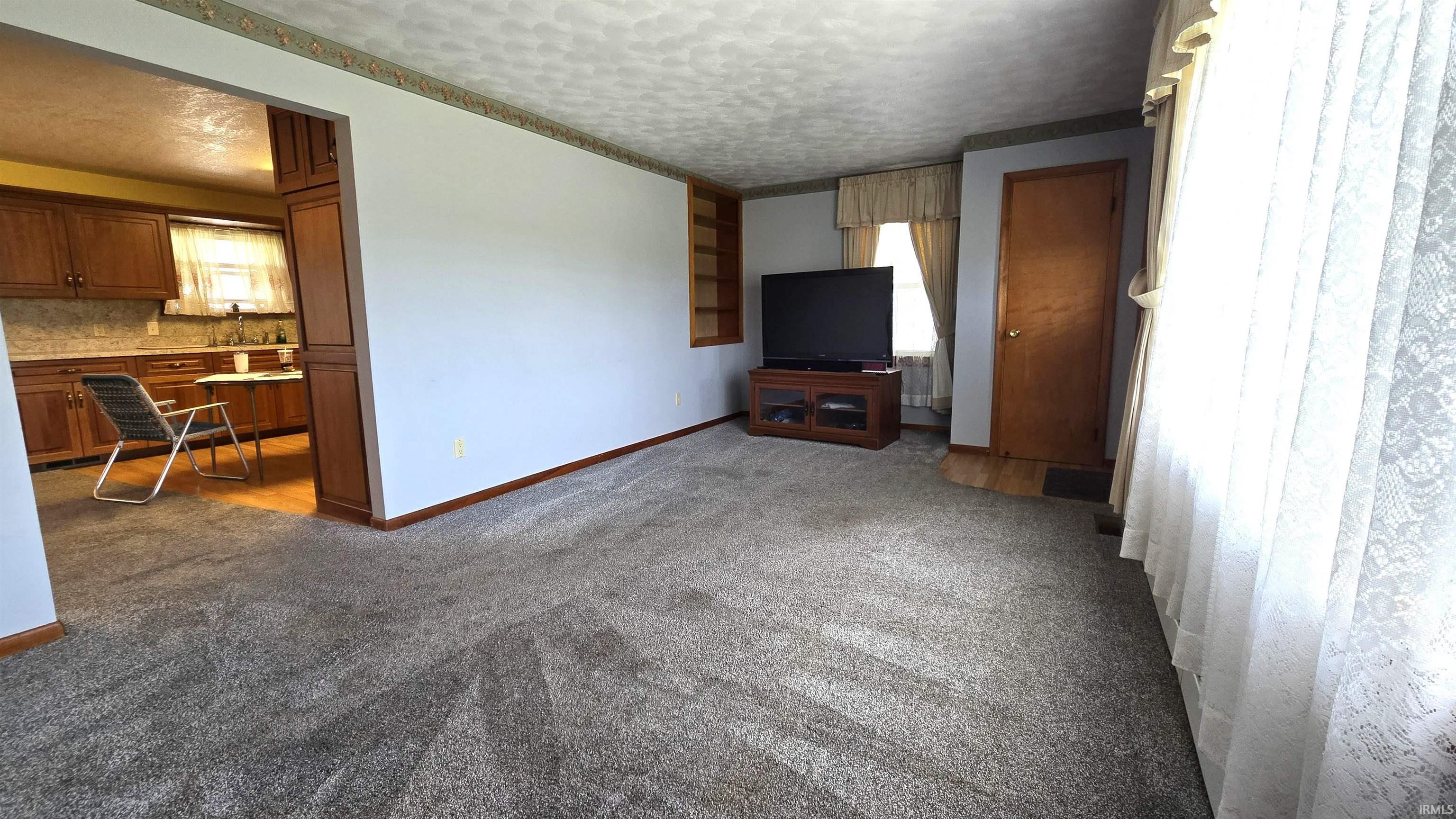 Photo 3 of Manufactured home for sale at 1846 E Paige Rd, Columbia City, IN 46725 | MLS# 202638012 | Listing updated on 2026-09-18