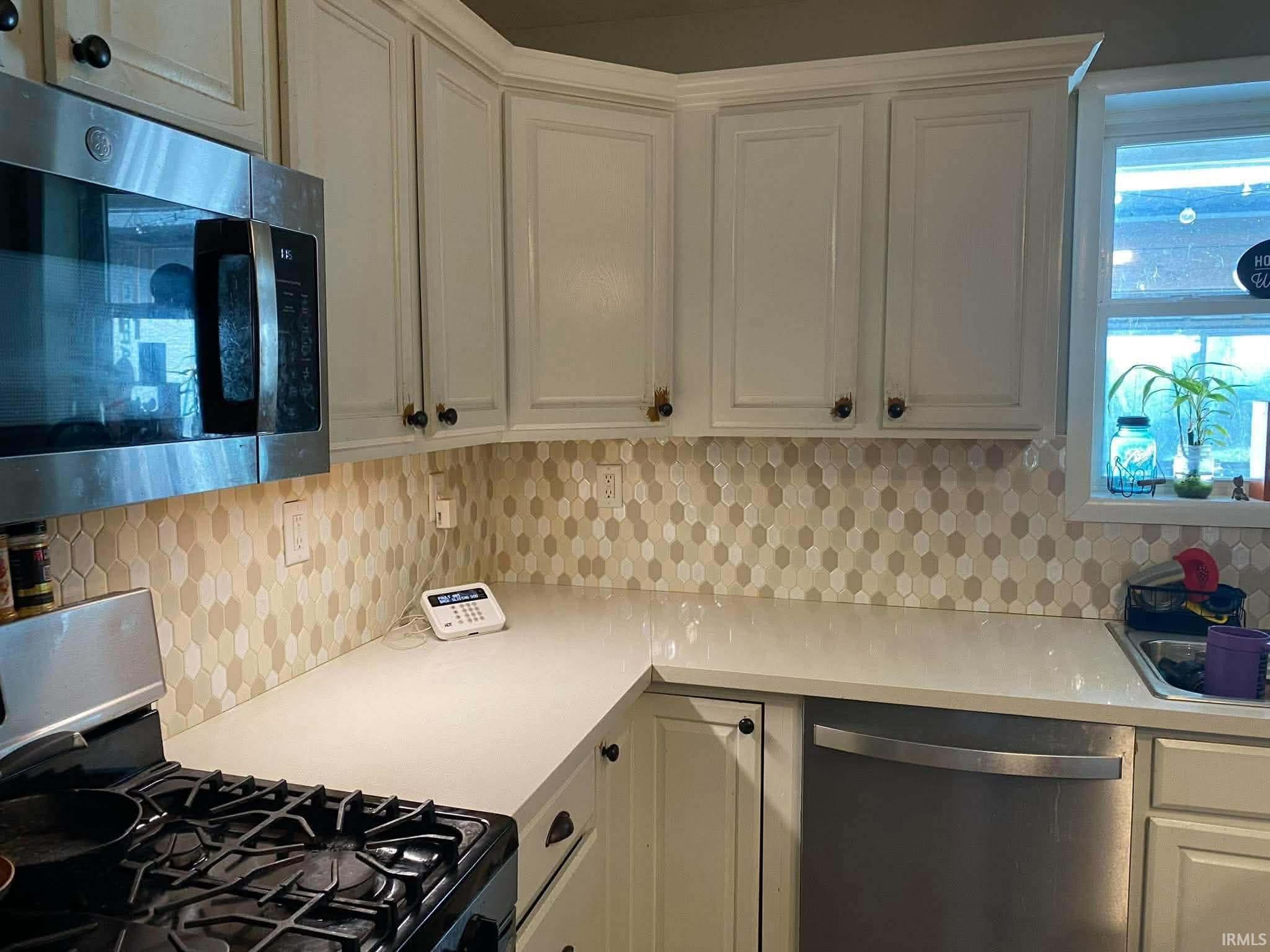 Photo 3 of Manufactured home for sale at 10620 Del Lo Me Ln, Plymouth, IN 46563 | MLS# 202638013 | Listing updated on 2026-09-15