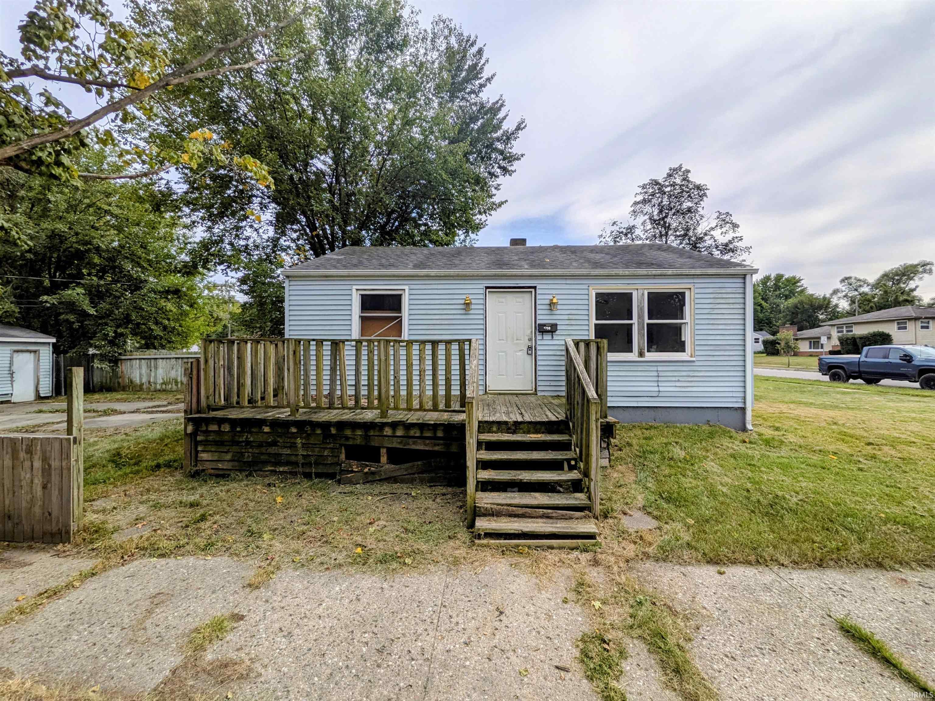Photo 1 of Manufactured home for sale at 1758 Huey St, South Bend, IN 46628 | MLS# 202638015 | Listing updated on 2026-09-15