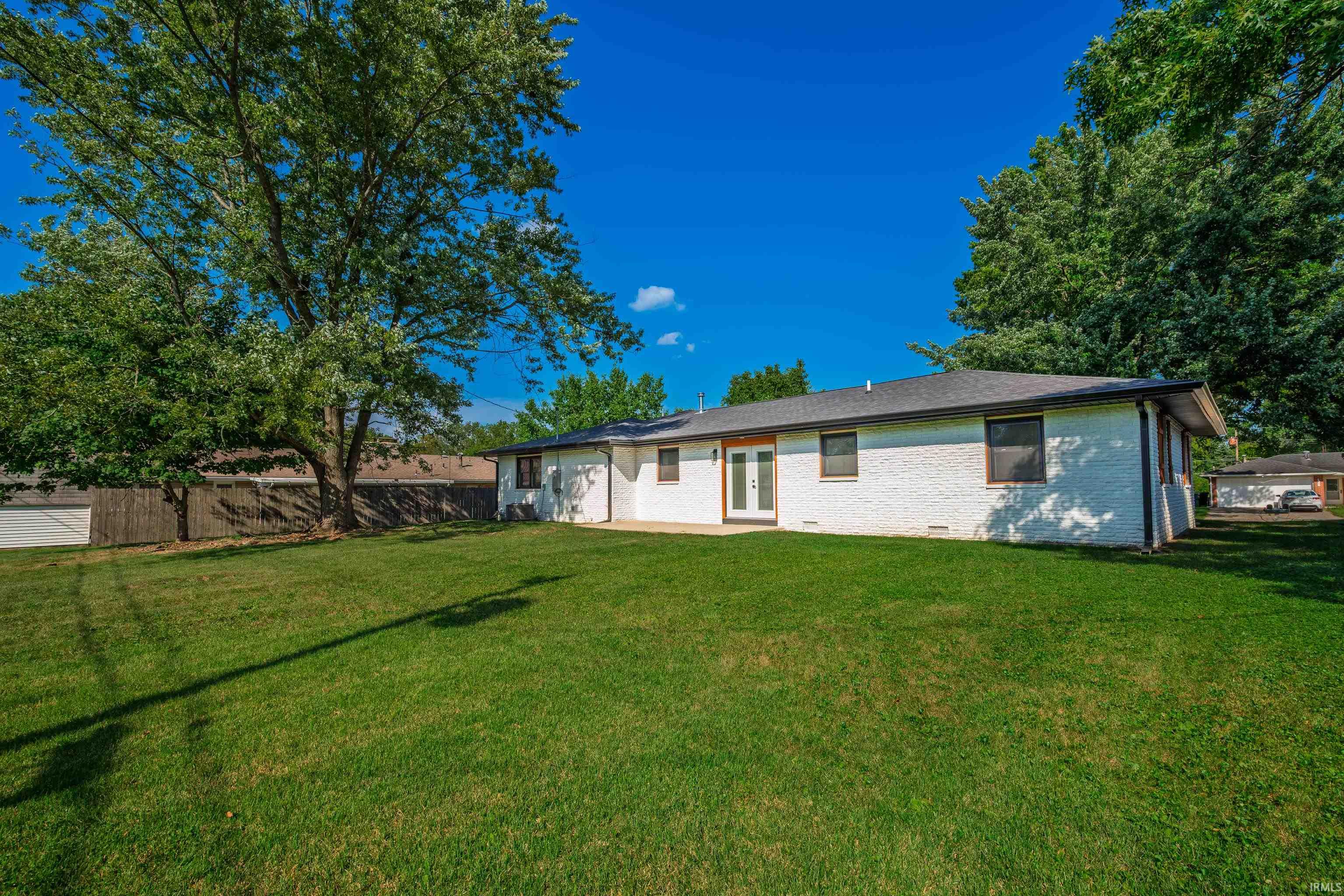 Photo 4 of Manufactured home for sale at 1305 N Greenbriar Rd, Muncie, IN 47304 | MLS# 202638028 | Listing updated on 2026-09-15