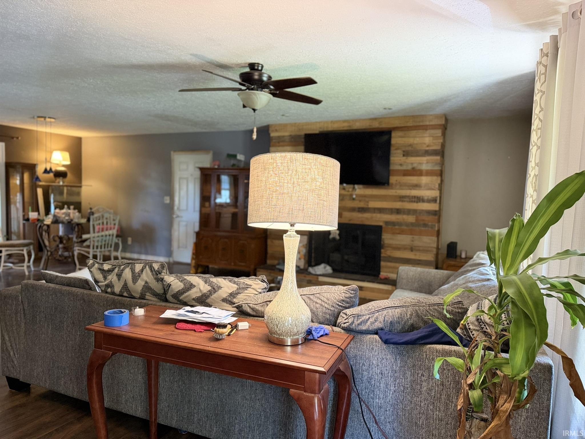 Photo 3 of Manufactured home for sale at 2006 E Wade Rd, Warsaw, IN 46580 | MLS# 202638032 | Listing updated on 2026-09-15