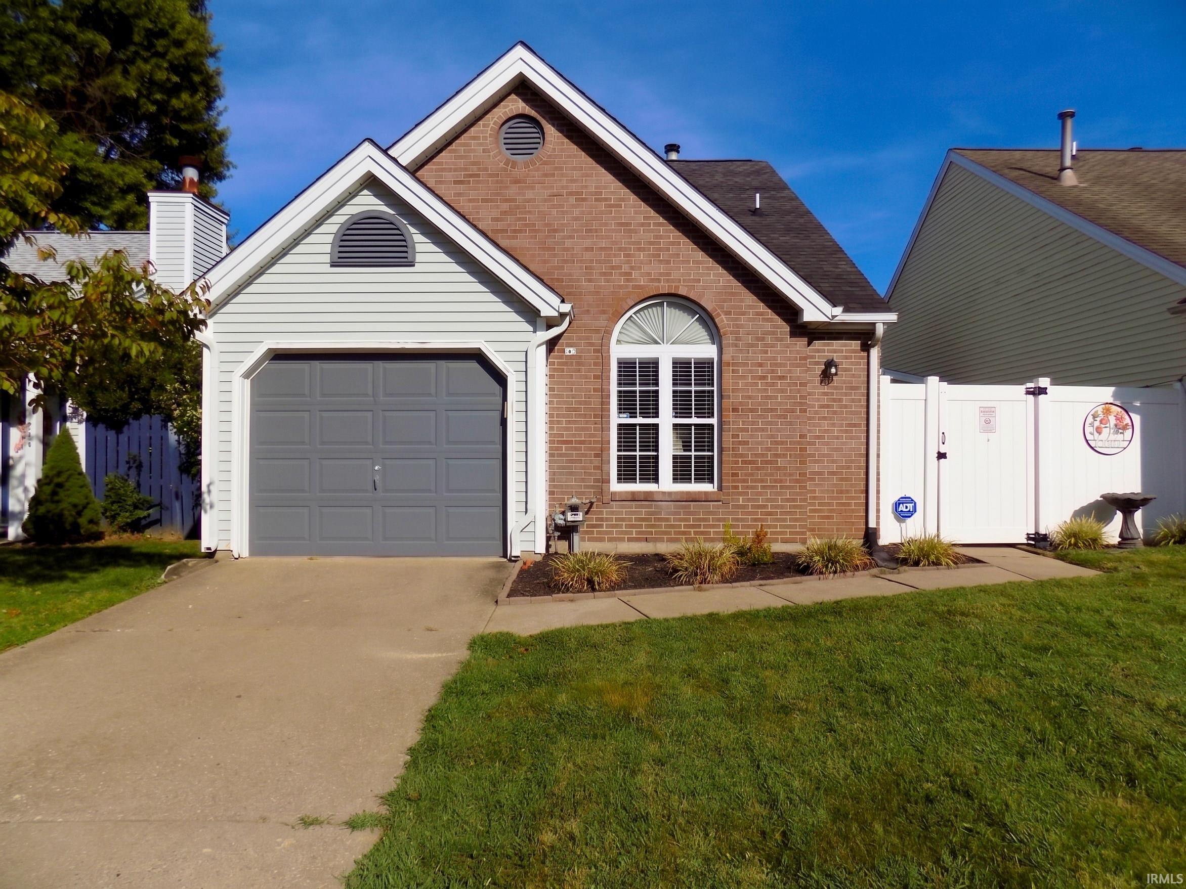 Manufactured home for sale at 1750 Greencastle Dr, Evansville, IN 47715 | MLS# 202638036