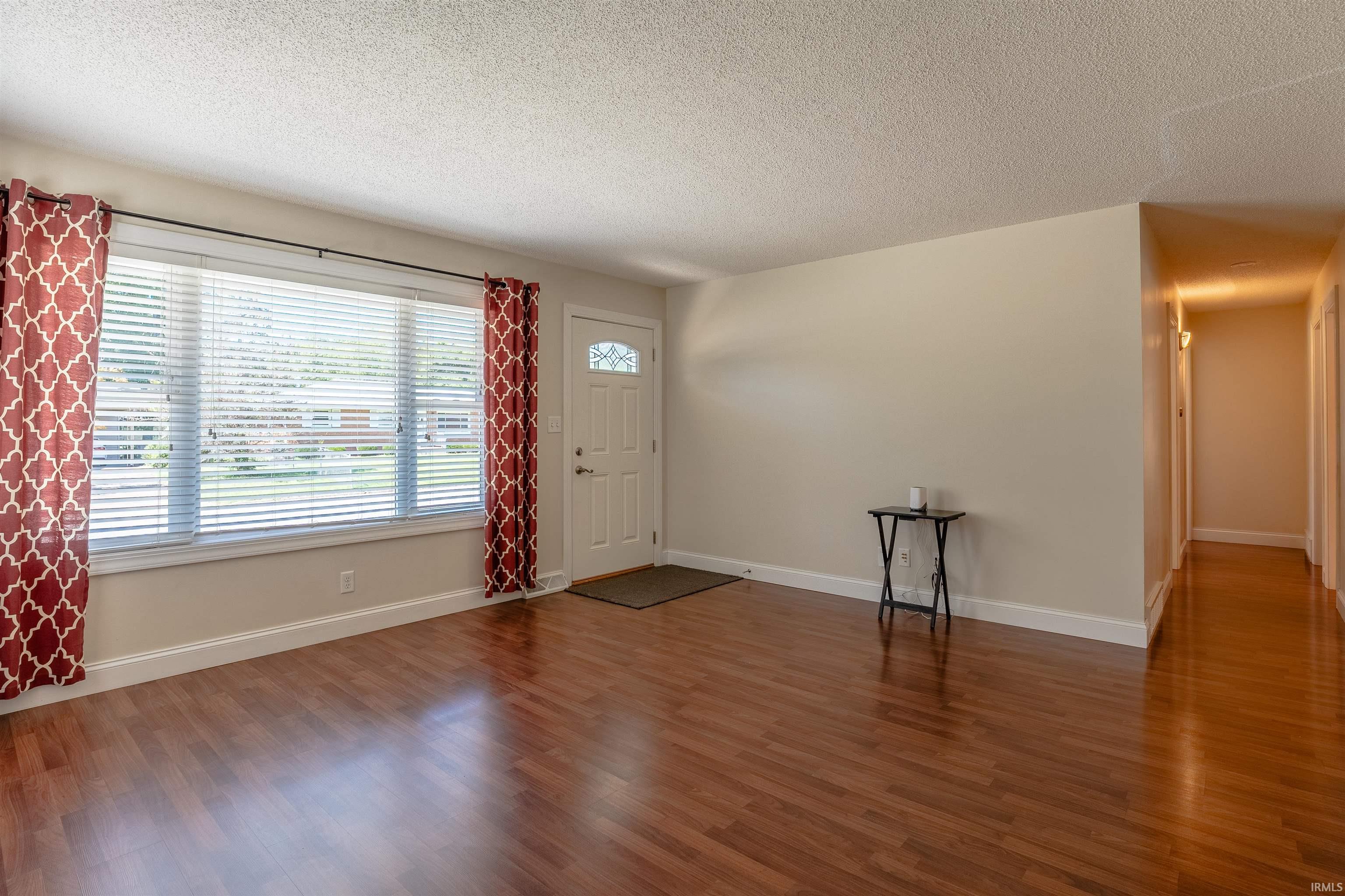 Photo 4 of Sale Pending at 1909 N Thomas Ave, Evansville, IN 47711 | MLS# 202638065 | Listing updated on 2026-09-16