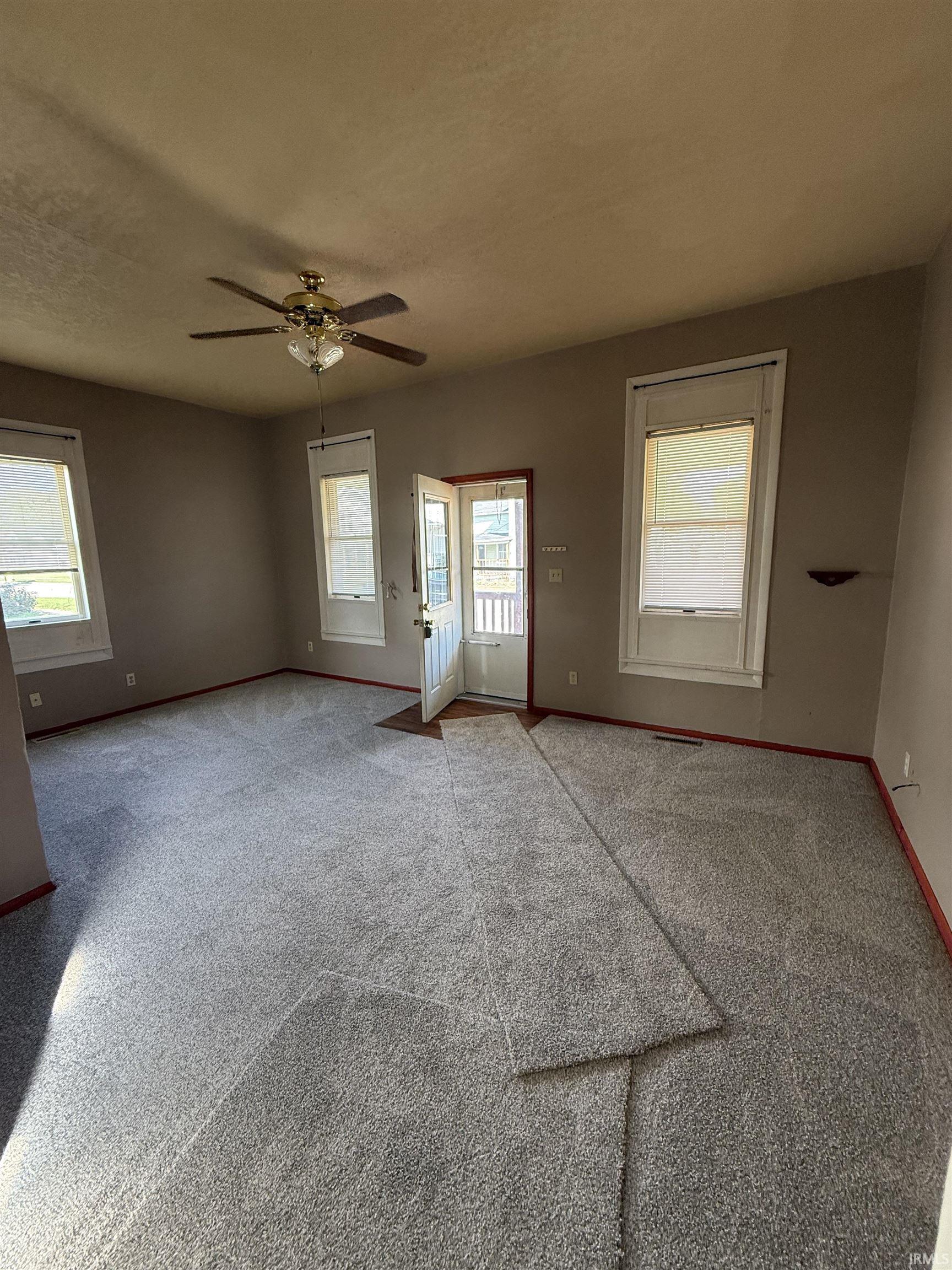 Photo 3 of Sale Pending at 629 E Franklin St, Huntington, IN 46750 | MLS# 202638083 | Listing updated on 2026-09-15