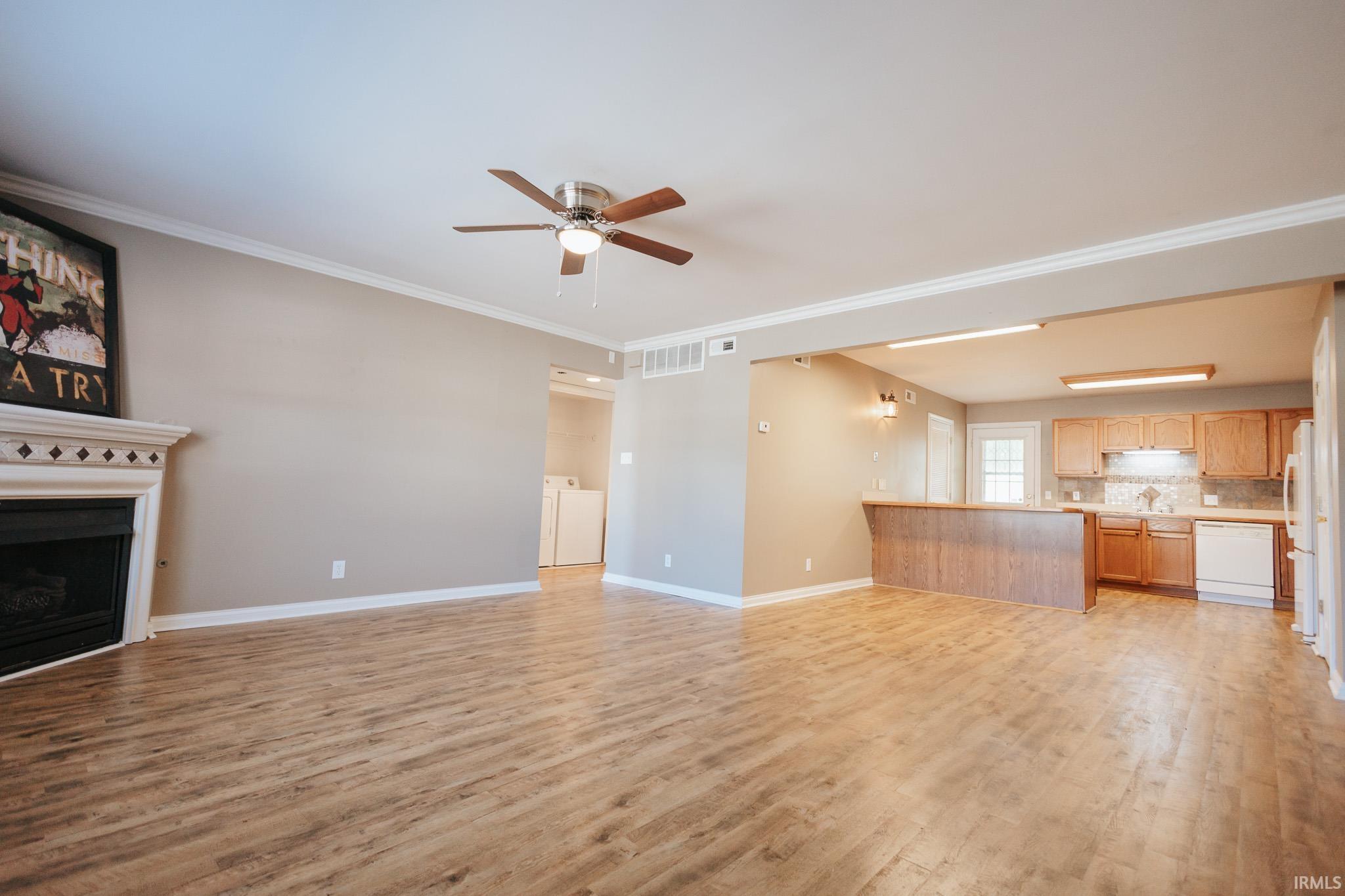 Photo 4 of Sale Pending at 2909 Dexter Ct, Evansville, IN 47714 | MLS# 202638091 | Listing updated on 2026-09-16