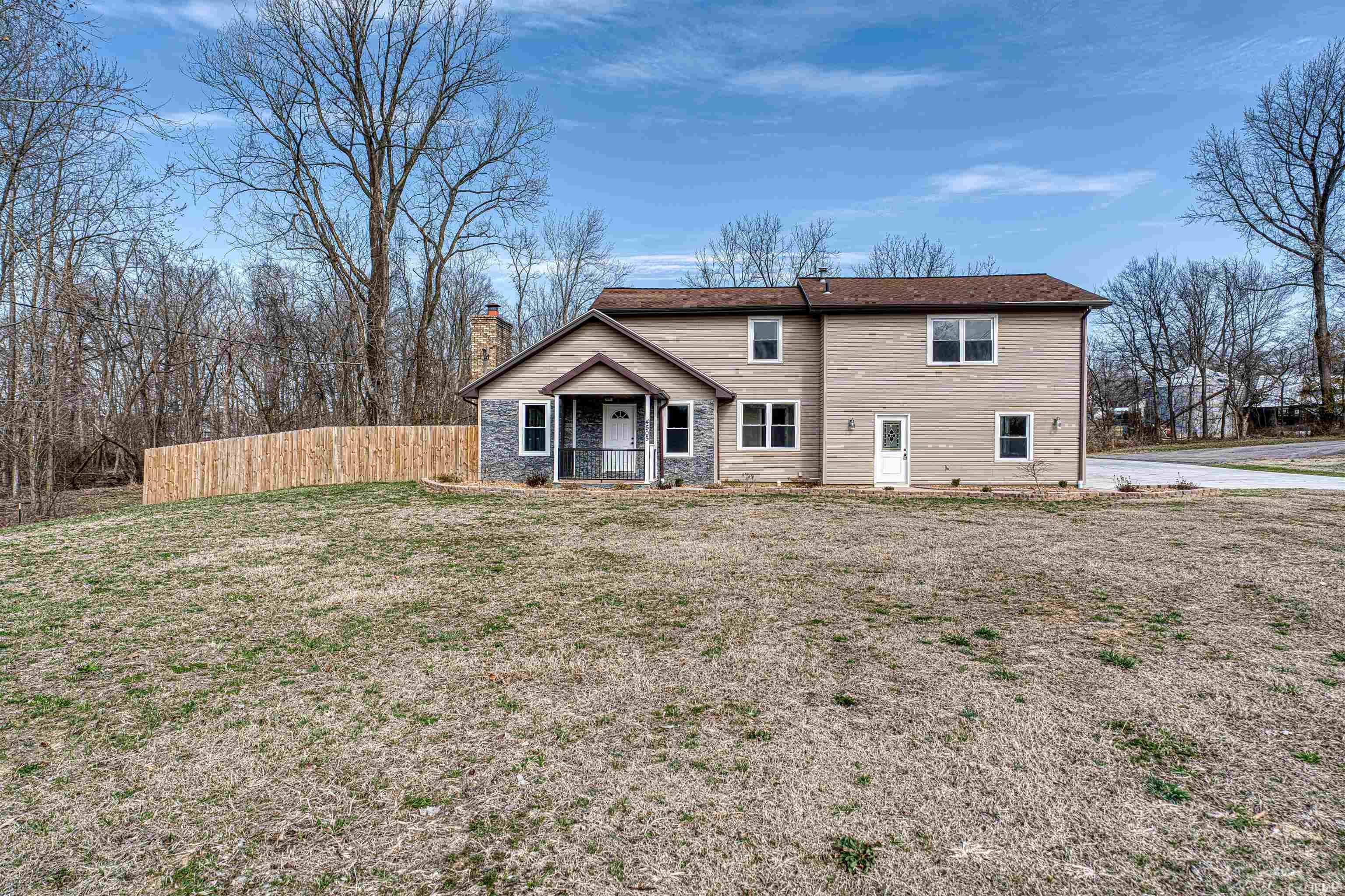 Photo 2 of Manufactured home for sale at 4505 Broadway Ave, Evansville, IN 47712 | MLS# 202638101 | Listing updated on 2026-09-15