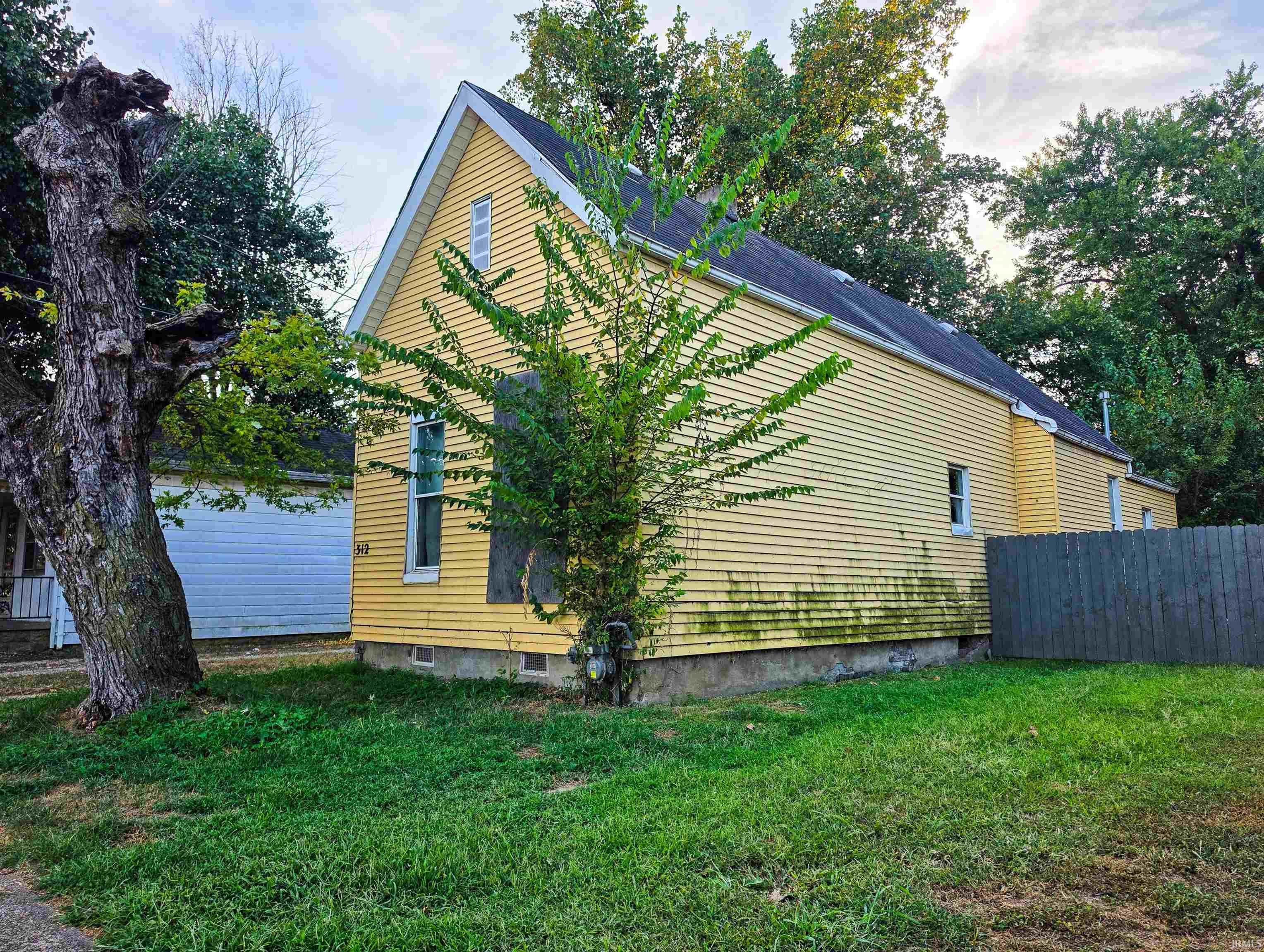 Photo 1 of Manufactured home for sale at 312 N Linwood Ave, Evansville, IN 47711 | MLS# 202638108 | Listing updated on 2026-09-15