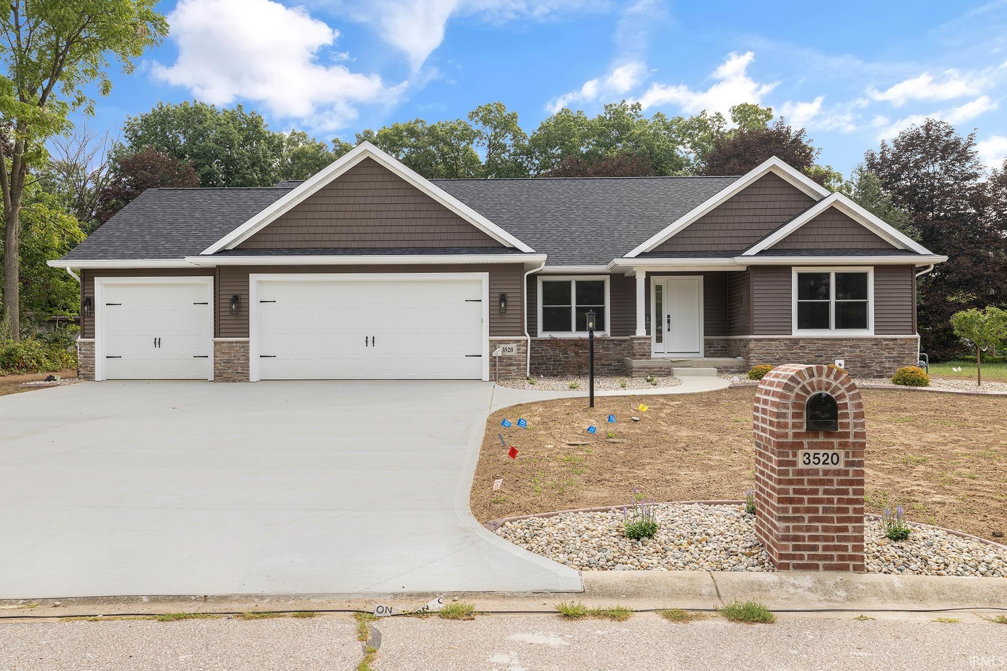 Photo 1 of Manufactured home for sale at 3520 Fox Chase Dr, Bristol, IN 46507 | MLS# 202638147 | Listing updated on 2026-09-15