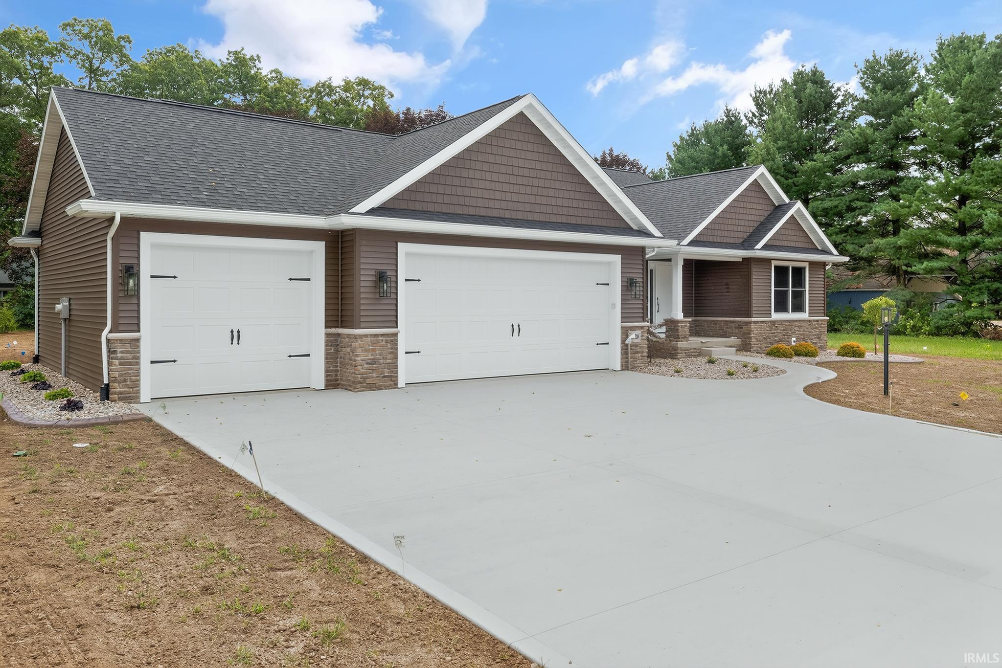 Photo 3 of Manufactured home for sale at 3520 Fox Chase Dr, Bristol, IN 46507 | MLS# 202638147 | Listing updated on 2026-09-15
