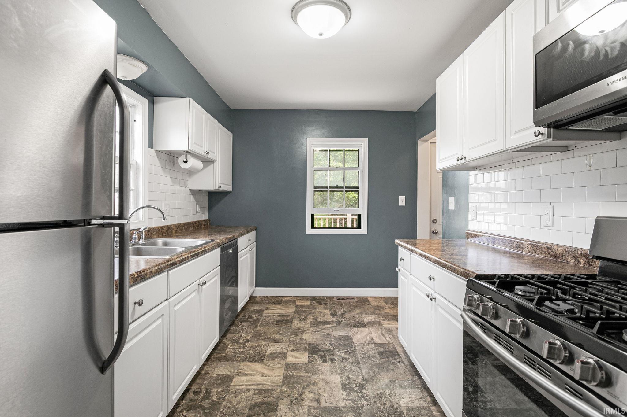 Photo 3 of Manufactured home for sale at 2718 S Locust Rd, South Bend, IN 46614 | MLS# 202638158 | Listing updated on 2026-09-17