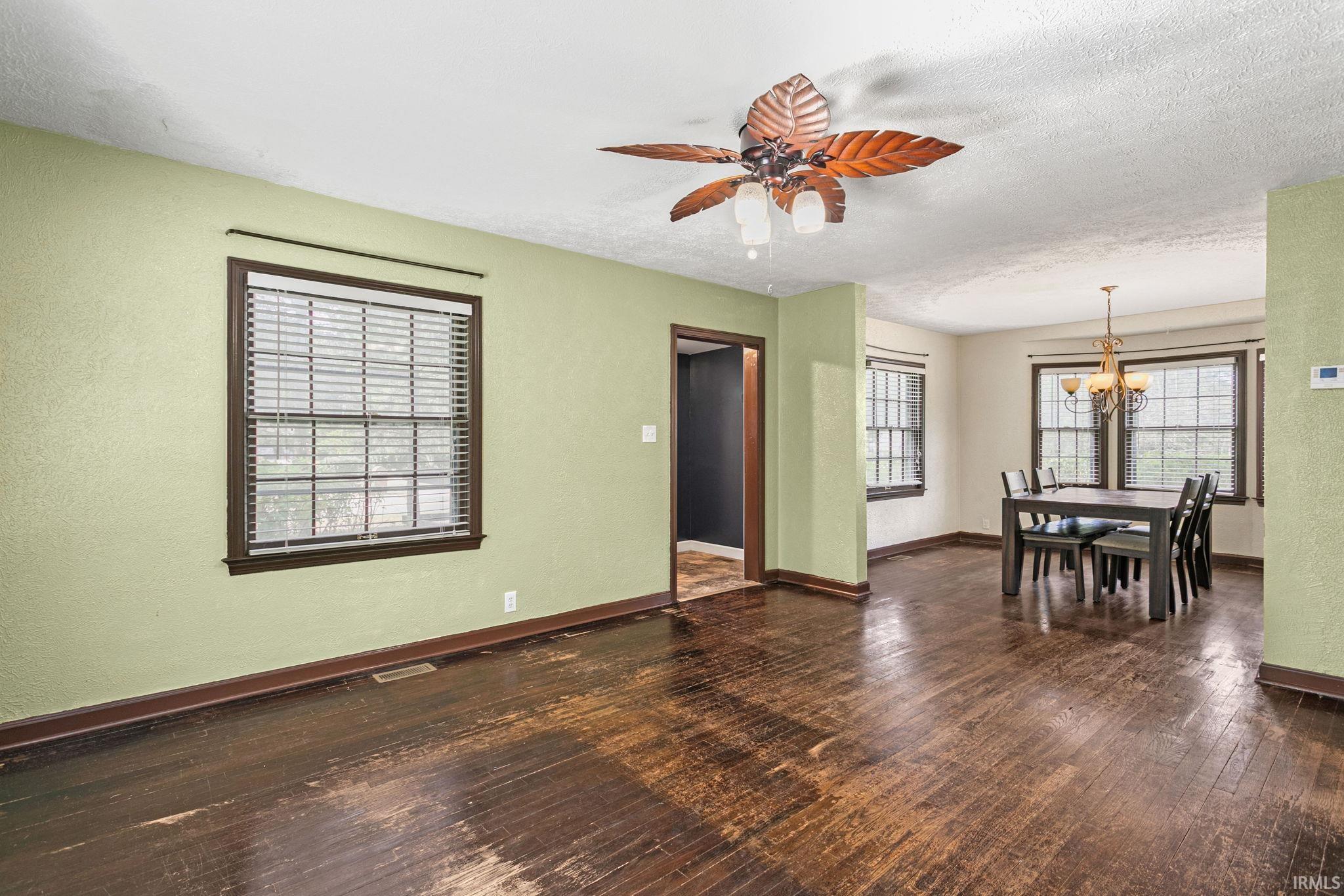 Photo 4 of Manufactured home for sale at 2718 S Locust Rd, South Bend, IN 46614 | MLS# 202638158 | Listing updated on 2026-09-17